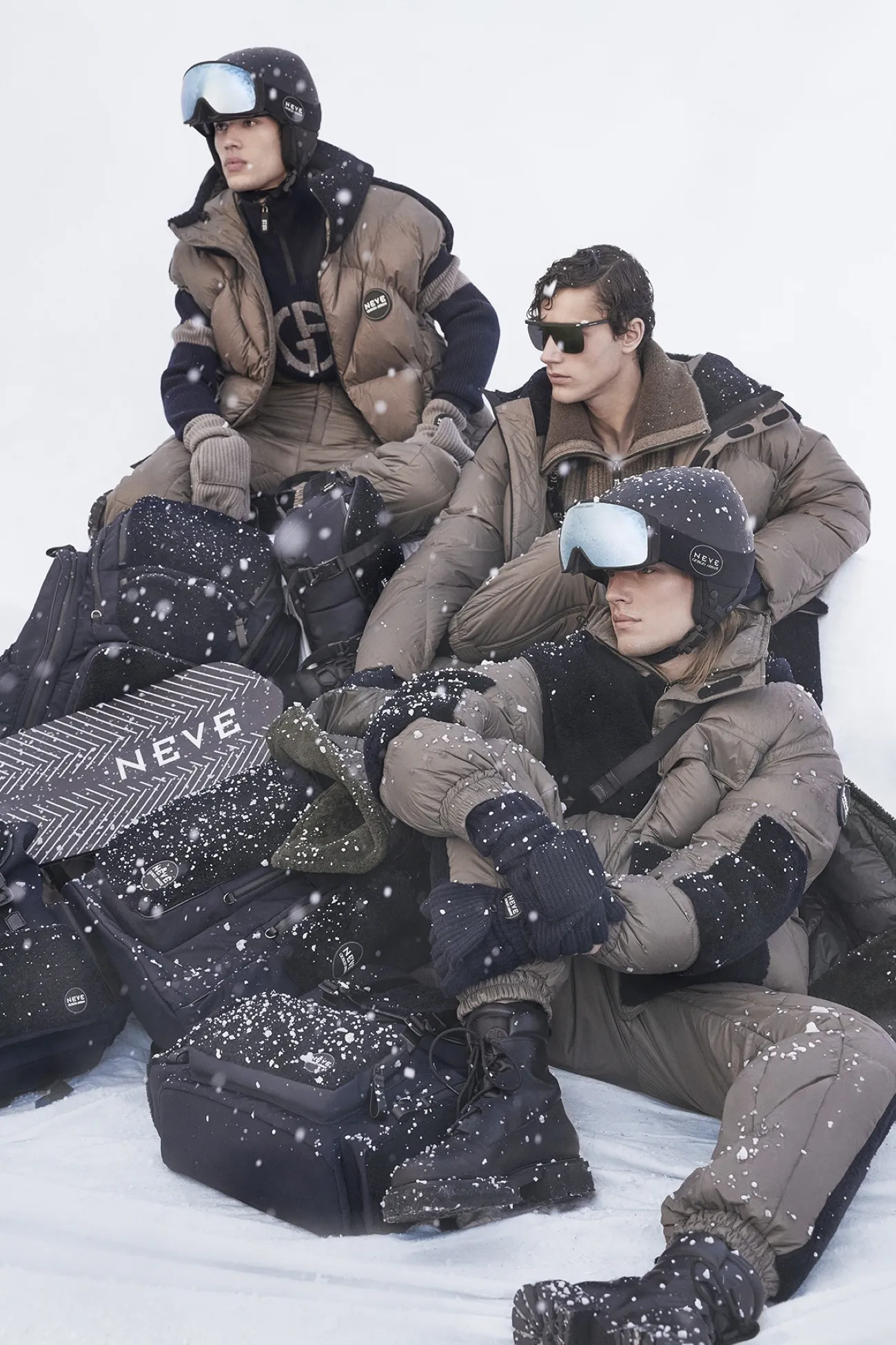 Giorgio Armani Neve - Collection Hiver 2022