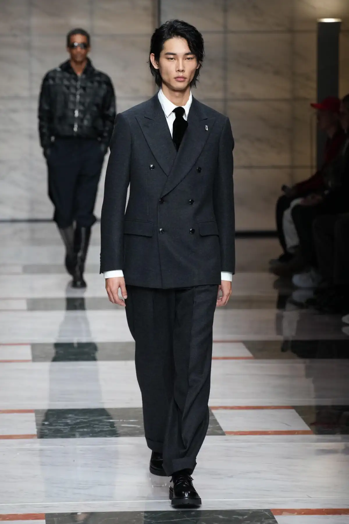 Giorgio Armani Fall Winter 2023 Milan Fashion Week Mens 53 Giorgio Armani - Automne-Hiver 2023 - Milan Fashion Week Men's