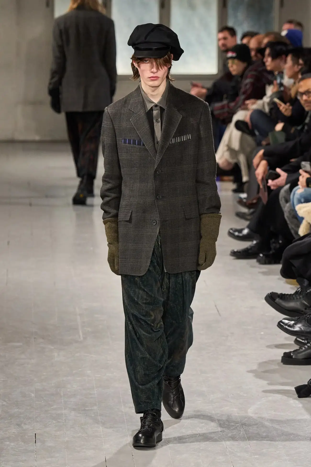 Yohji Yamamoto - Automne-Hiver 2023 - Paris Fashion Week Men's