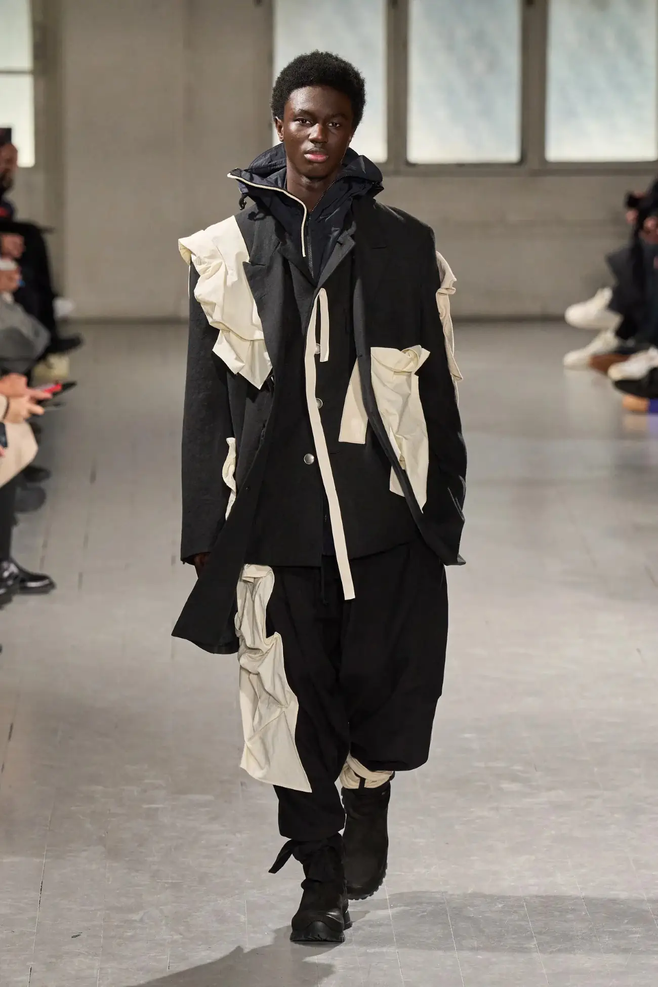 Yohji Yamamoto - Automne-Hiver 2023 - Paris Fashion Week Men's