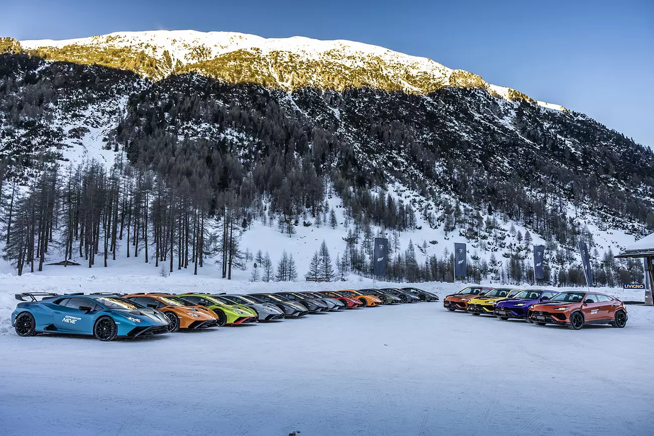 Lamborghini Esperienza Neve 2023