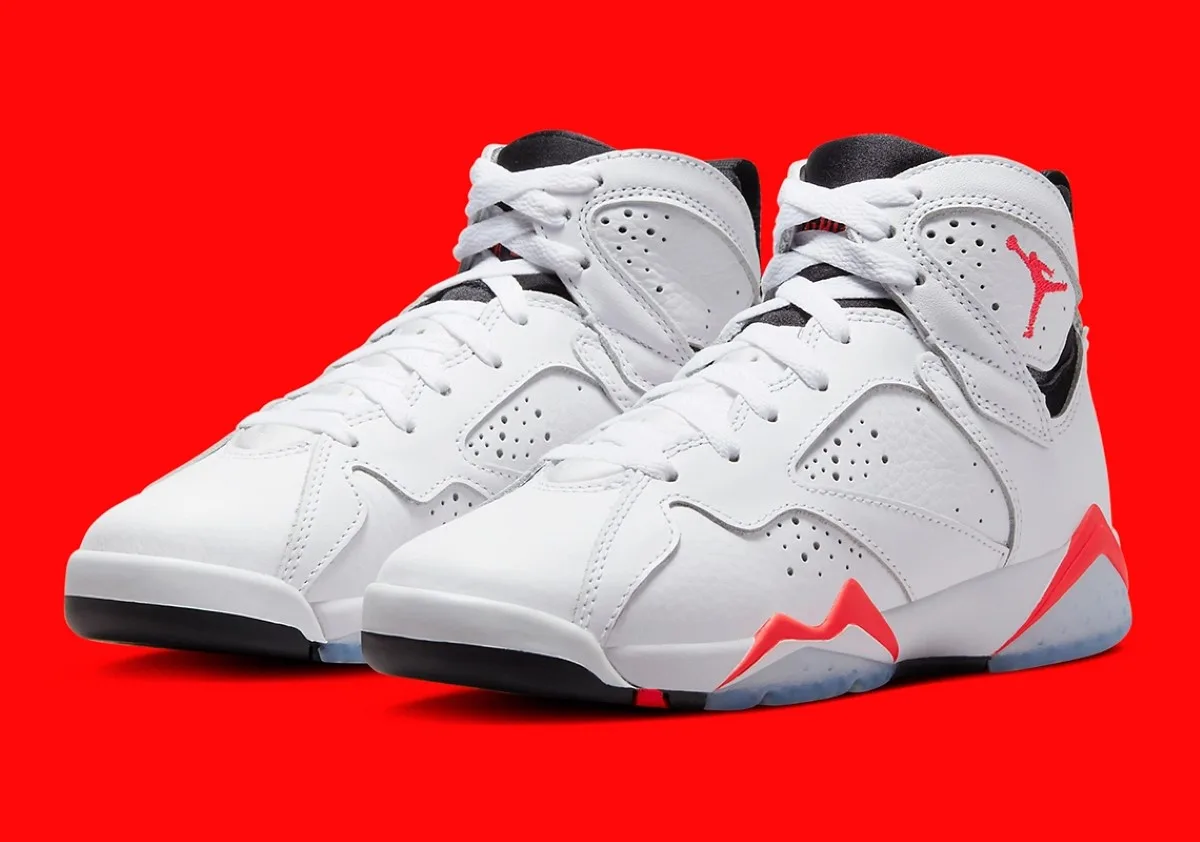 Air Jordan 7 "White-Infrared"