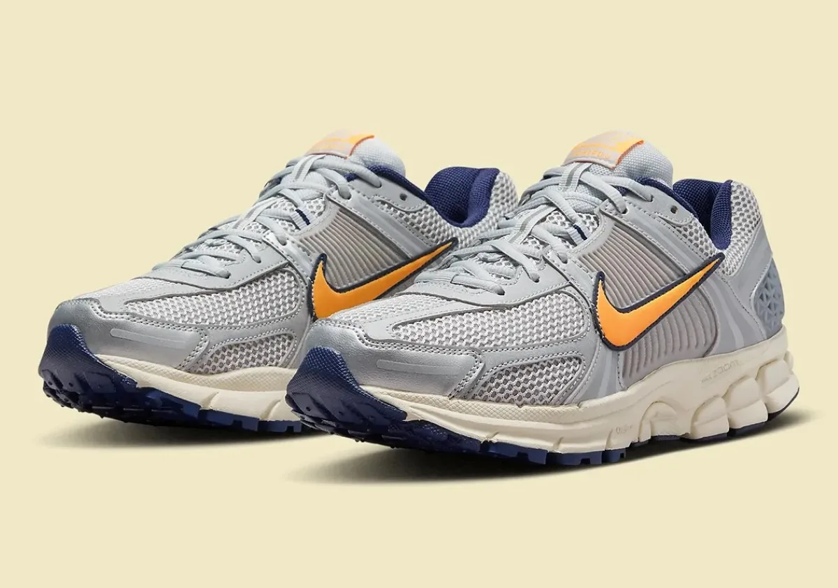 Nike Zoom Vomero 5 "Pure Platinum"