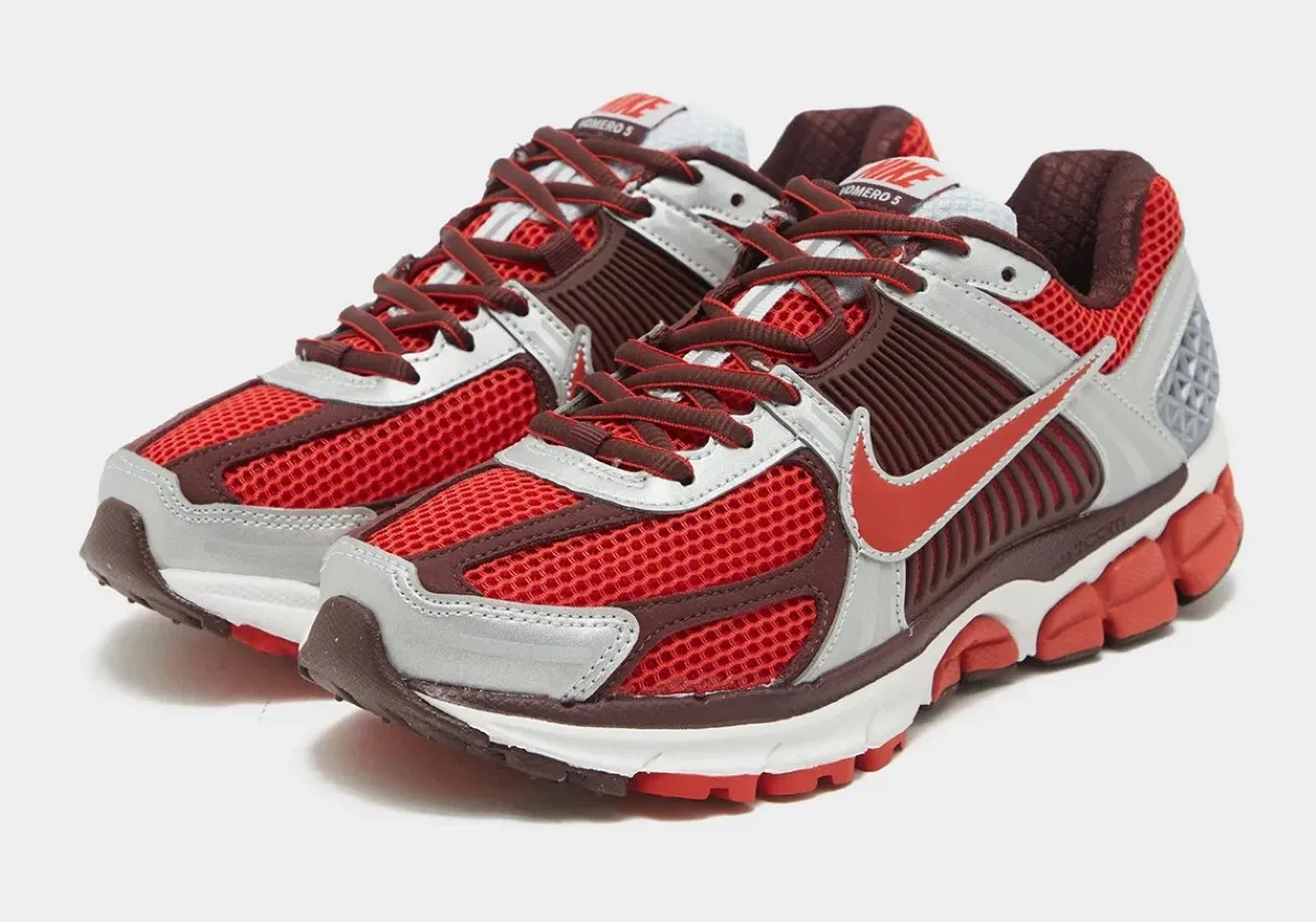 Nike Zoom Vomero 5 "Mystic Red"