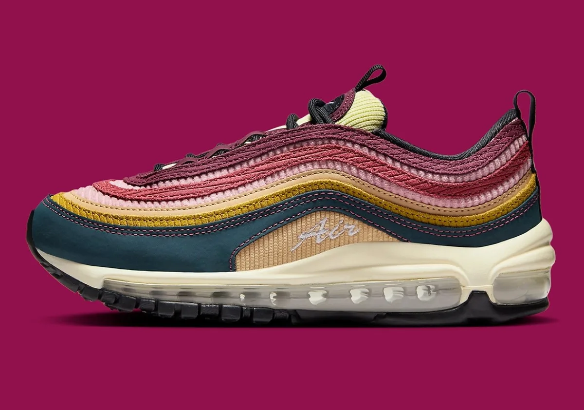 Nike Air Max 97 Velours côtelé et Cursive