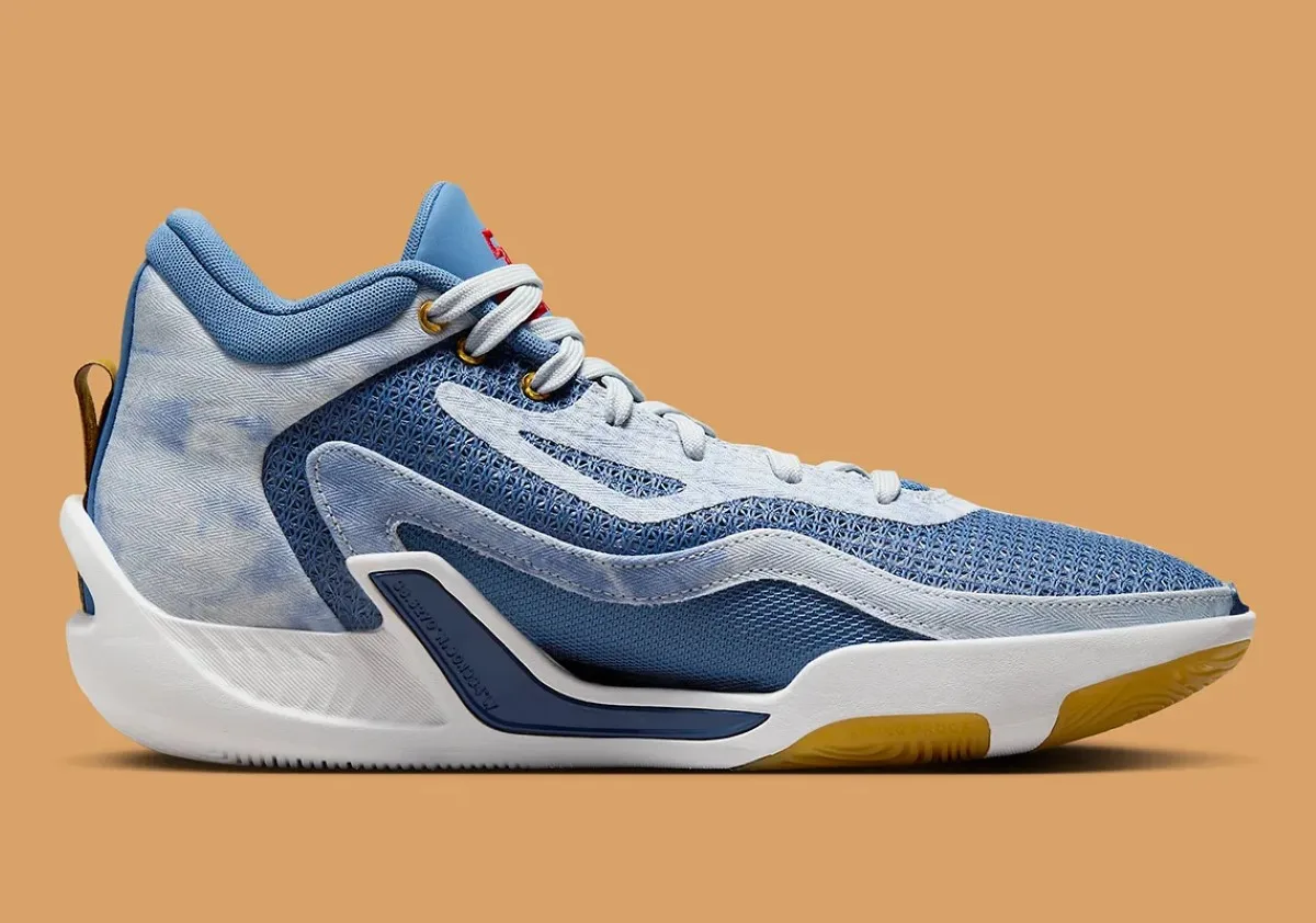 Jordan Tatum 1 "Denim", quand le basketball rencontre la mode "off court"