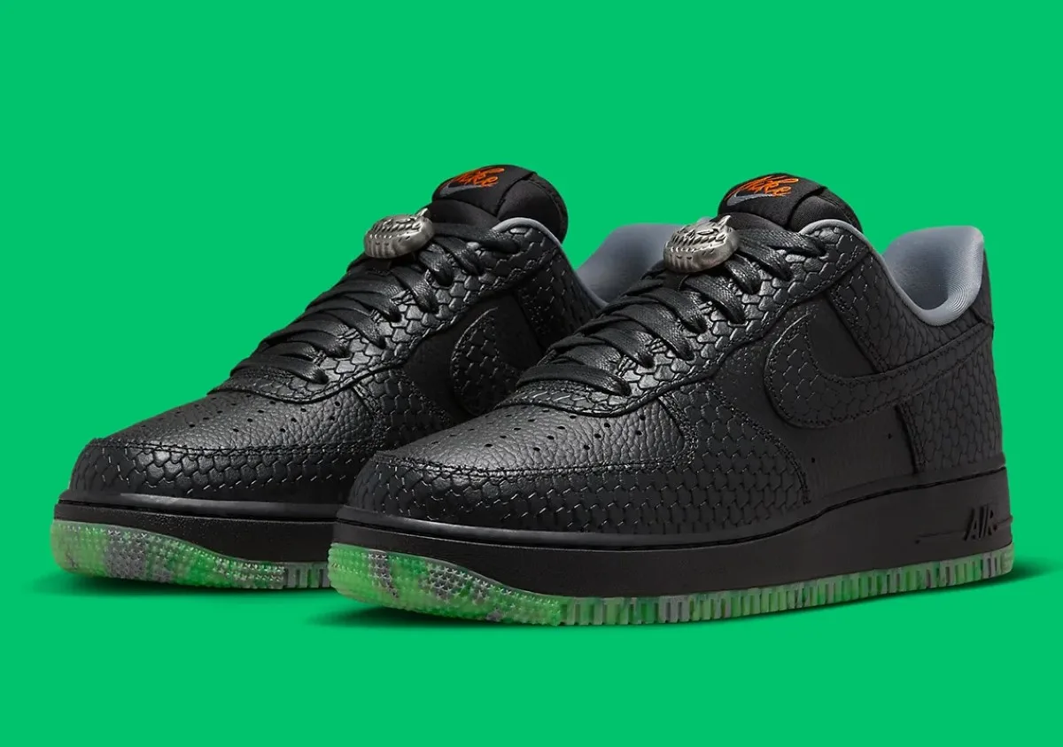 Nike Air Force 1 Low Halloween 2023 0 Le charme de minuit de la Nike Air Force 1 Low "Halloween" 2023 dévoilé