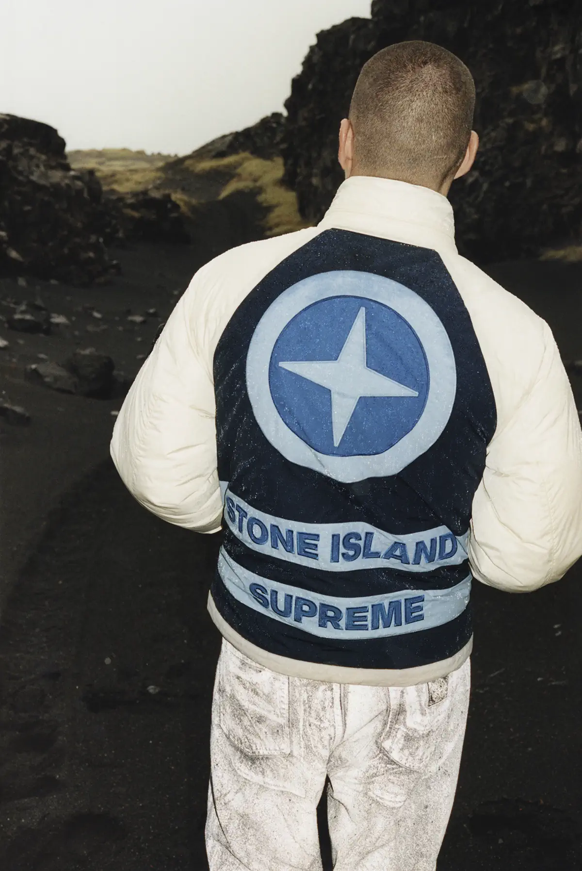 Supreme et Stone Island se réunissent pour une nouvelle collection Automne 2023