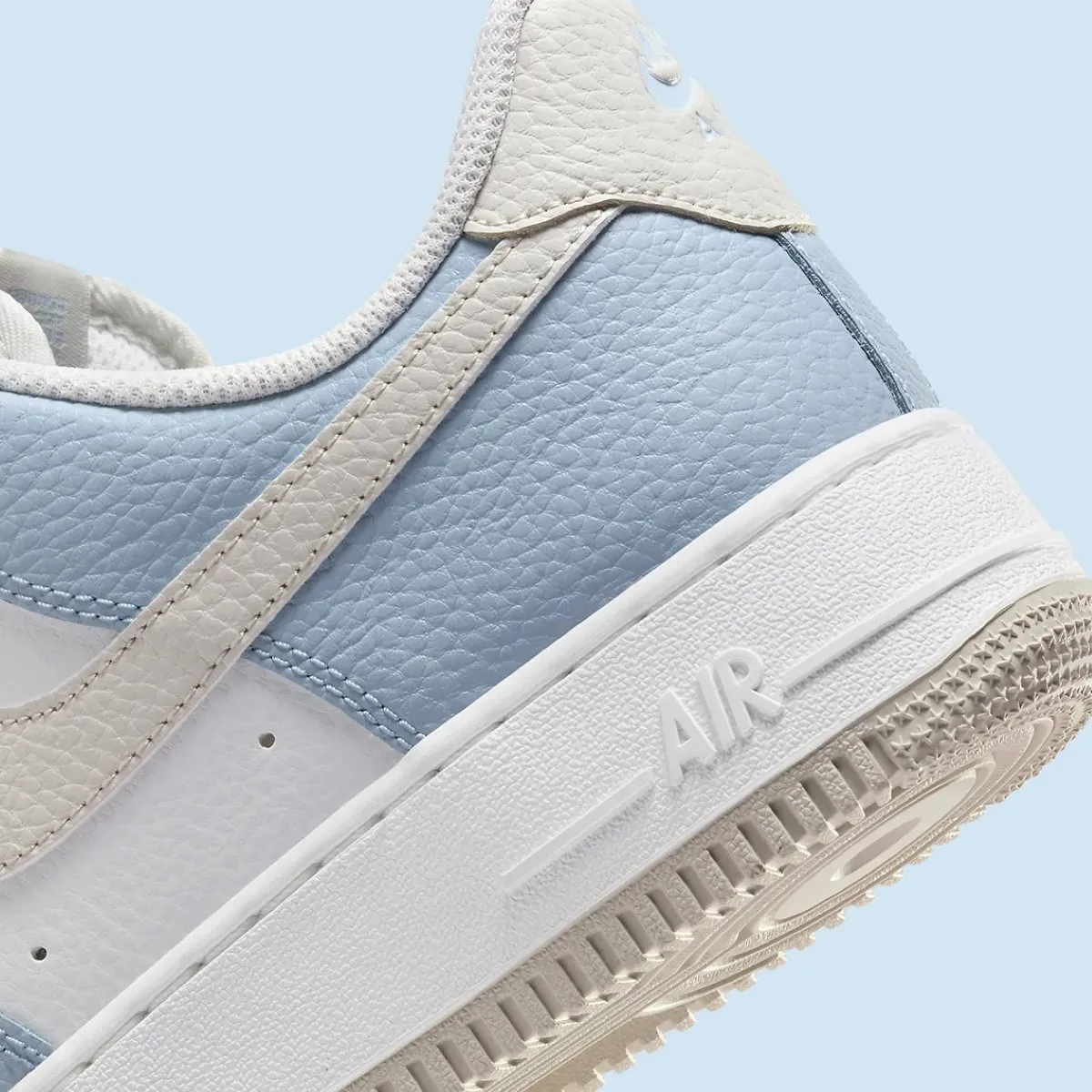 La Nike Air Force 1 Low se refait une beauté en cuir marbré au Printemps 2024