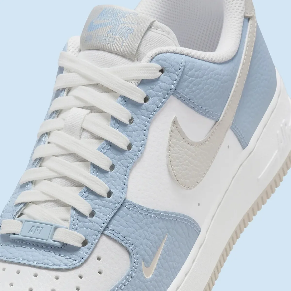 La Nike Air Force 1 Low se refait une beauté en cuir marbré au Printemps 2024