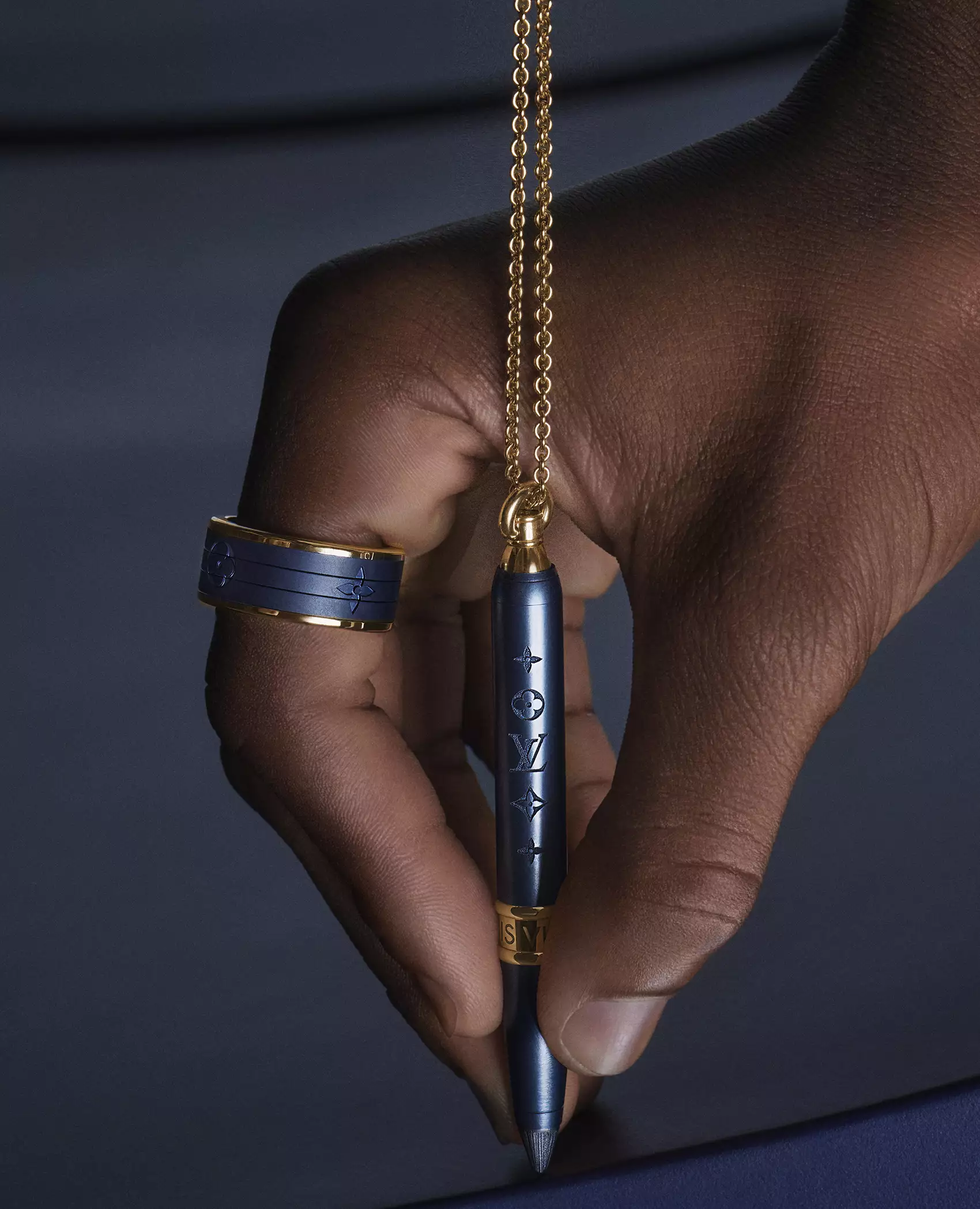 Louis Vuitton dévoile "Les Gastons Vuitton", une nouvelle ligne de haute joaillerie pour hommes