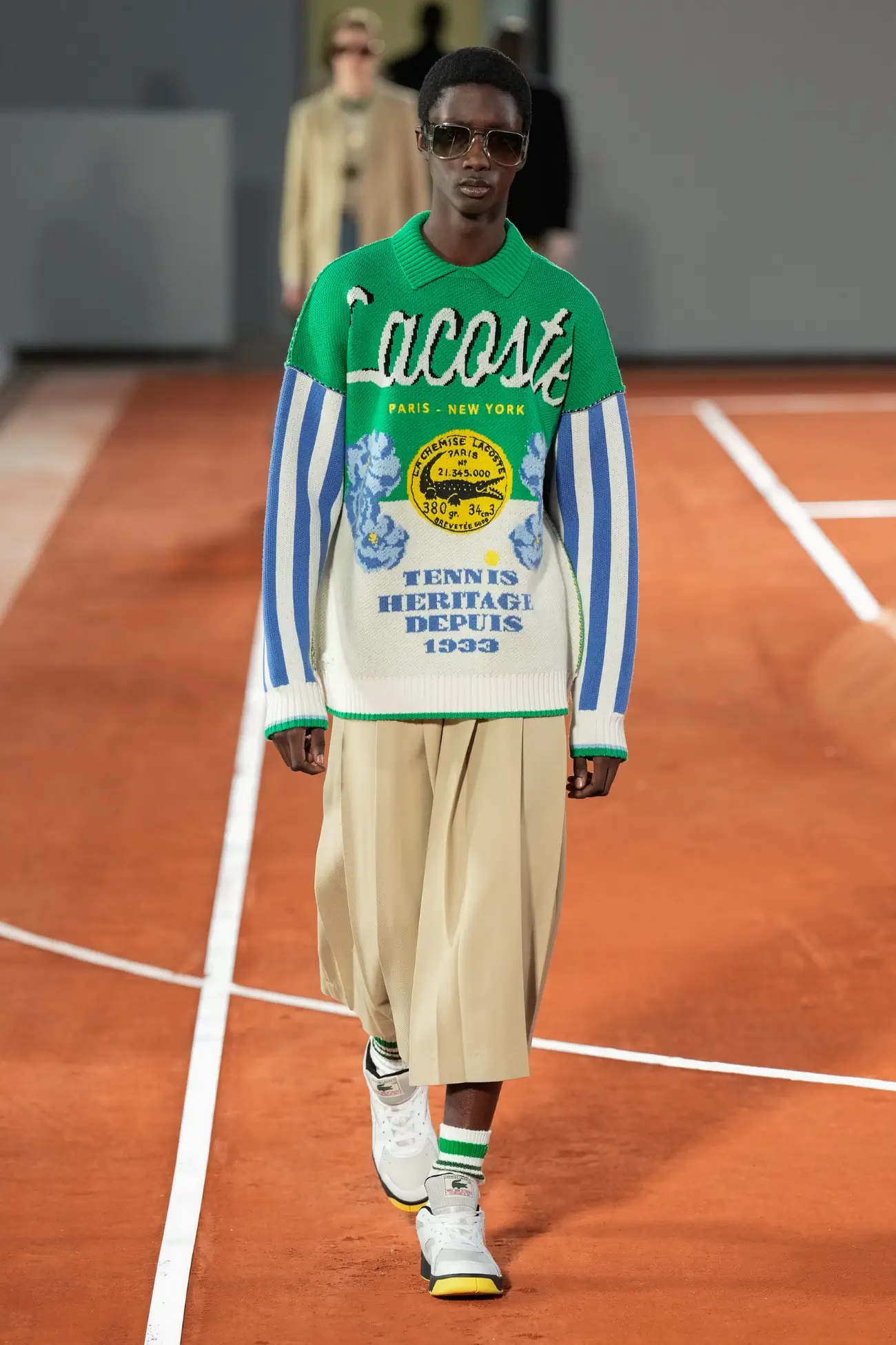 Lacoste présente une collection automne 2024 gagnante, imprégnée d'héritage