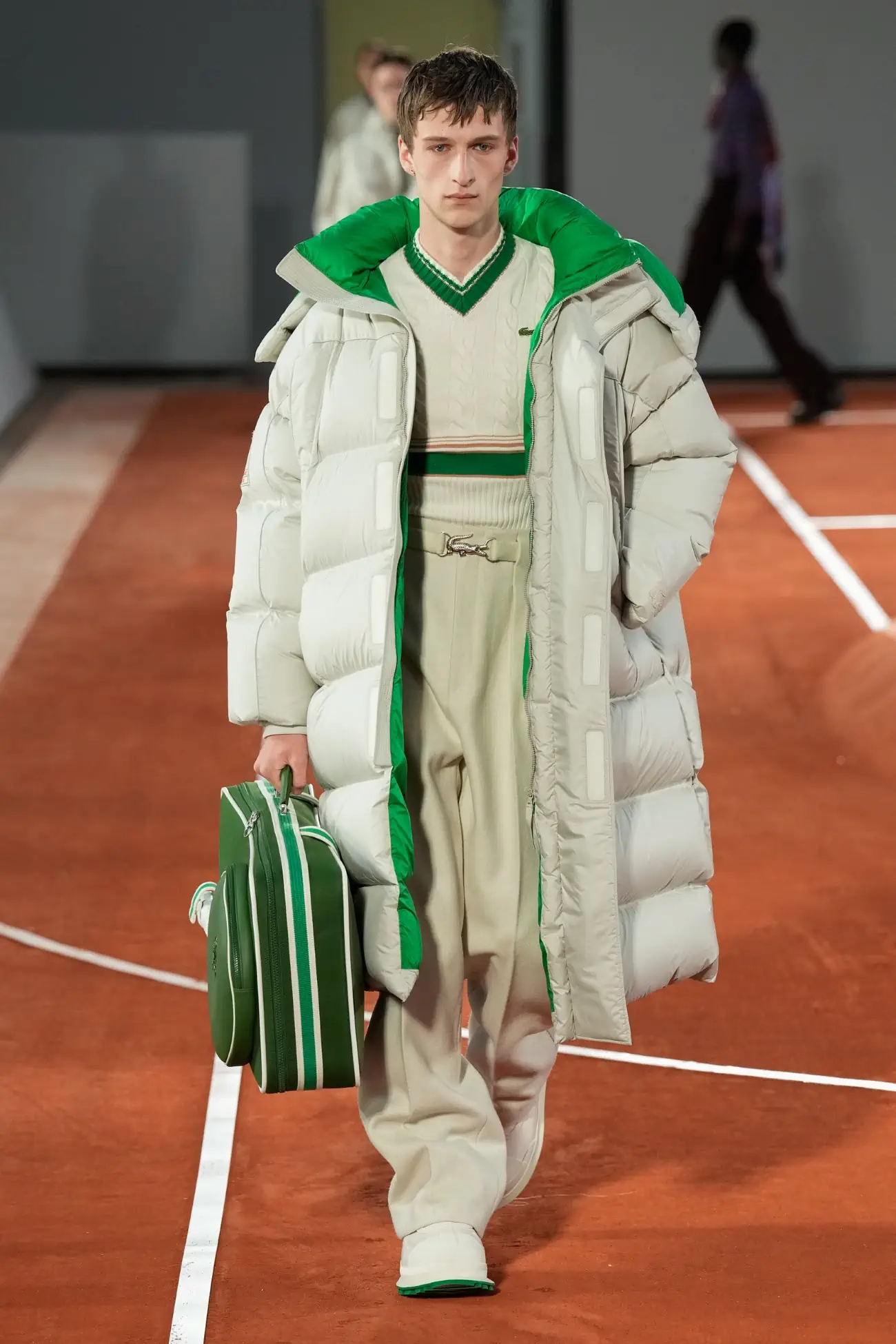 Lacoste présente une collection automne 2024 gagnante, imprégnée d'héritage