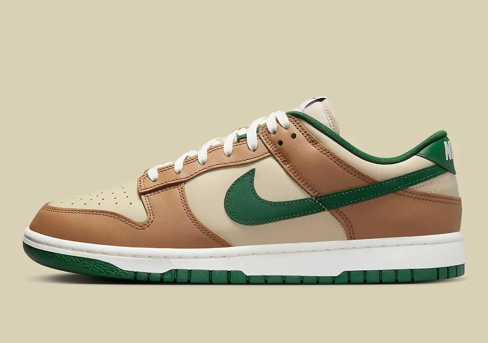 Nike Dunk Low “Dark Driftwood”, les tons terreux s'emparent de la saison automnale