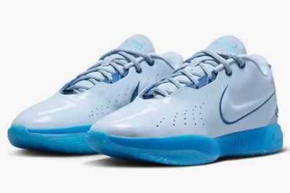 La Nike LeBron 21 “Blue Diver” débarque et fait sensation