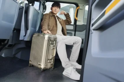 RIMOWA fait appel à Jay Chou pour sa nouvelle campagne “Never Still”