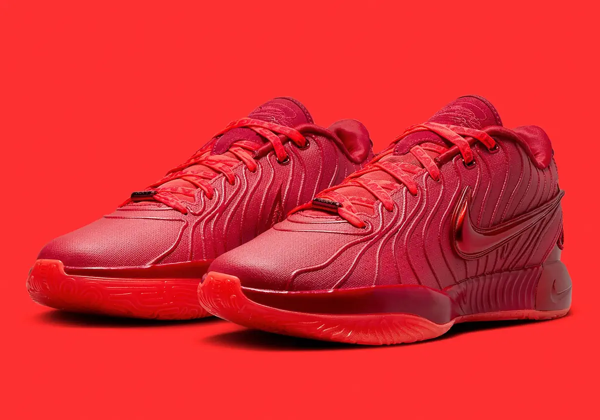 Nike LeBron 21 James Gang 1 La Nike LeBron 21 “James Gang” arrive en mai