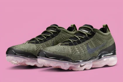 Nike VaporMax Flyknit 2023 “Medium Olive”, une juxtaposition ludique de tons terreux et de rose translucide