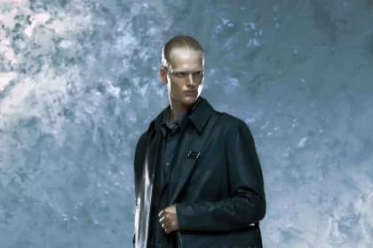 Diesel Collection Croisière 2025, le denim s'habille, les sous-vêtements se déchaînent