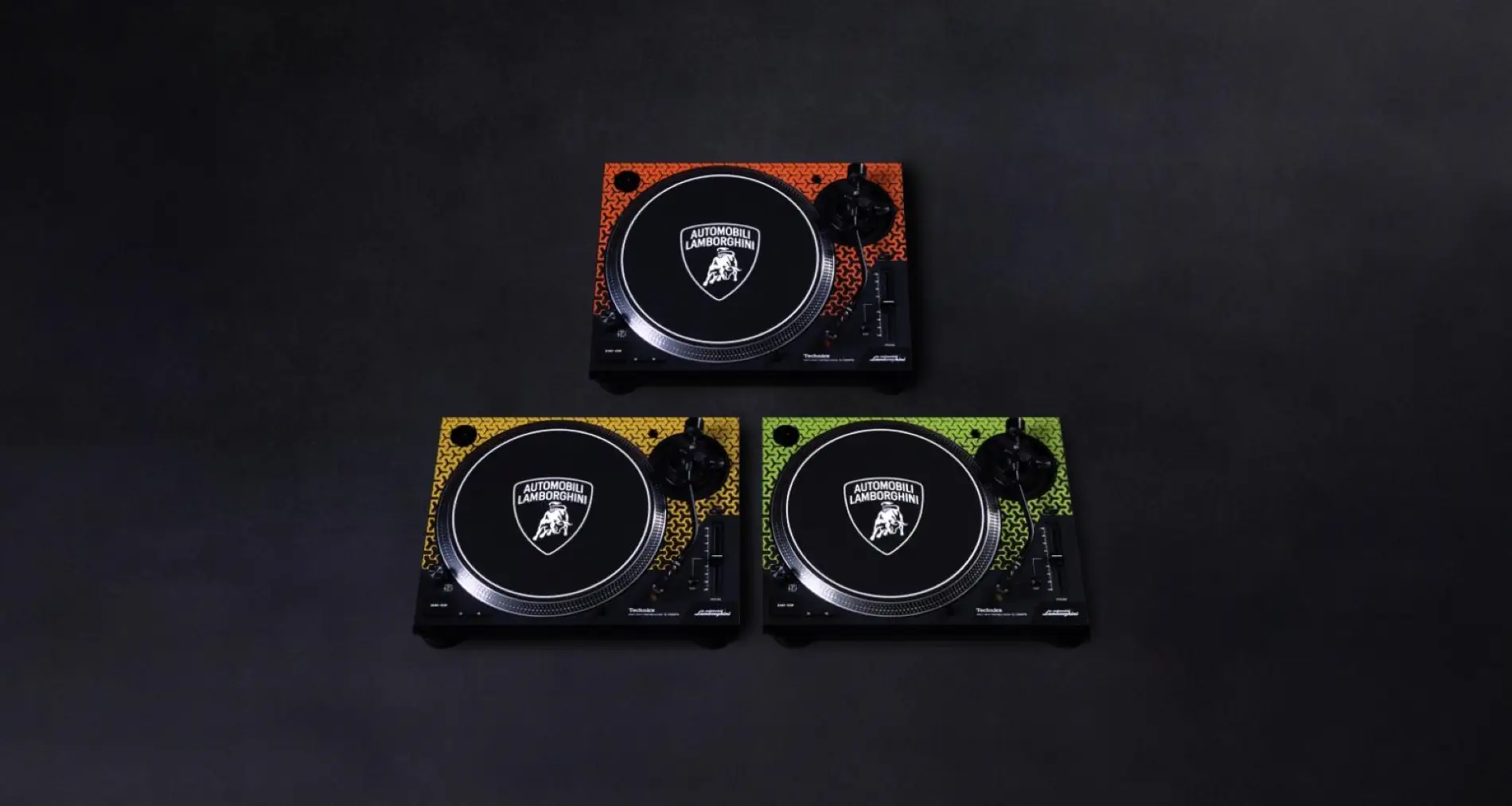 La platine Lamborghini x Technics SL-1200M7B est un choix idéal pour les audiophiles et les passionnés d'informatique