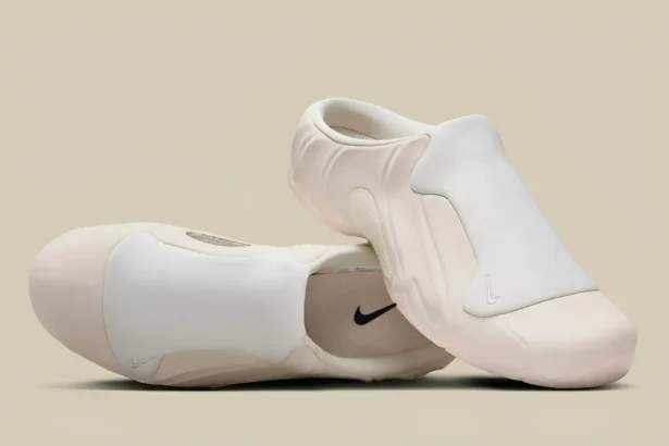 Nike Clogposite “Light Orewood Brown”, une fusion de sabots futuristes et de charme rétro