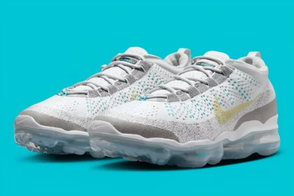 La Nike Vapormax Flyknit 2023 se prépare pour l'été en “Light Grey” et “Dusty Cactus”