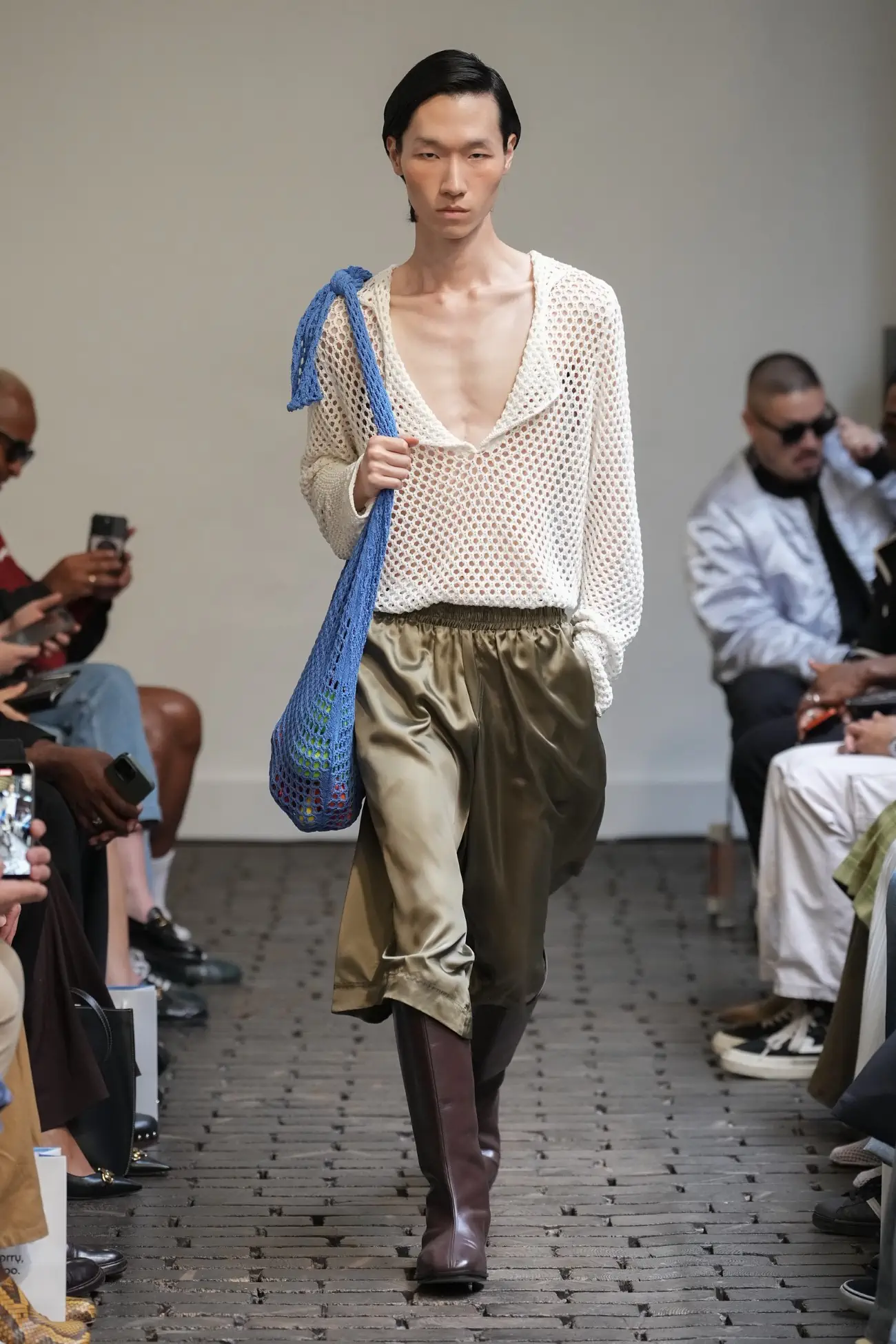 Pour Printemps 2025, Bianca Saunders revisite ses racines jamaïcaines