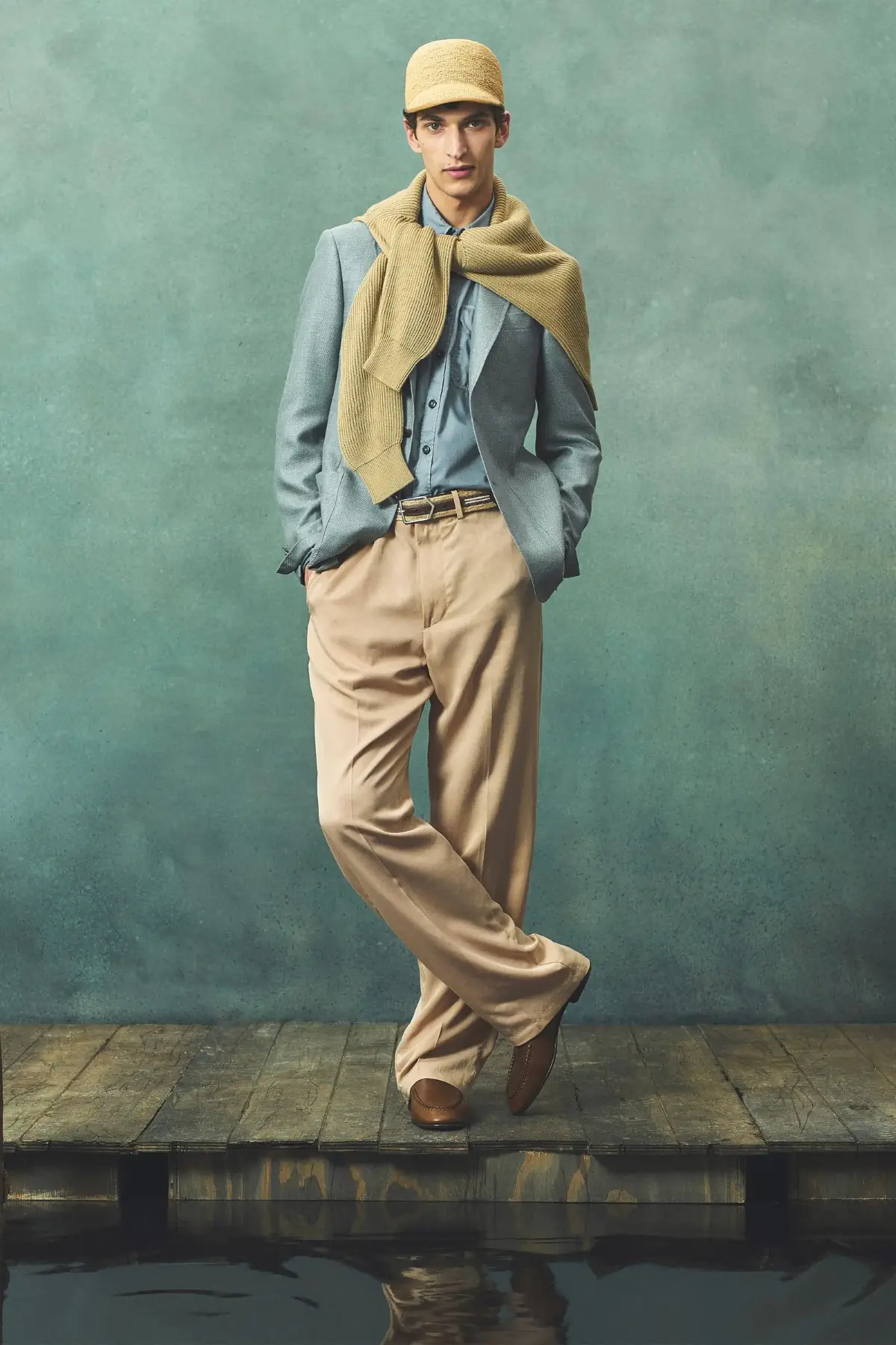 Canali dévoile une collection Printemps 2025 sereine, imprégnée d'héritage et conçue pour la vie moderne