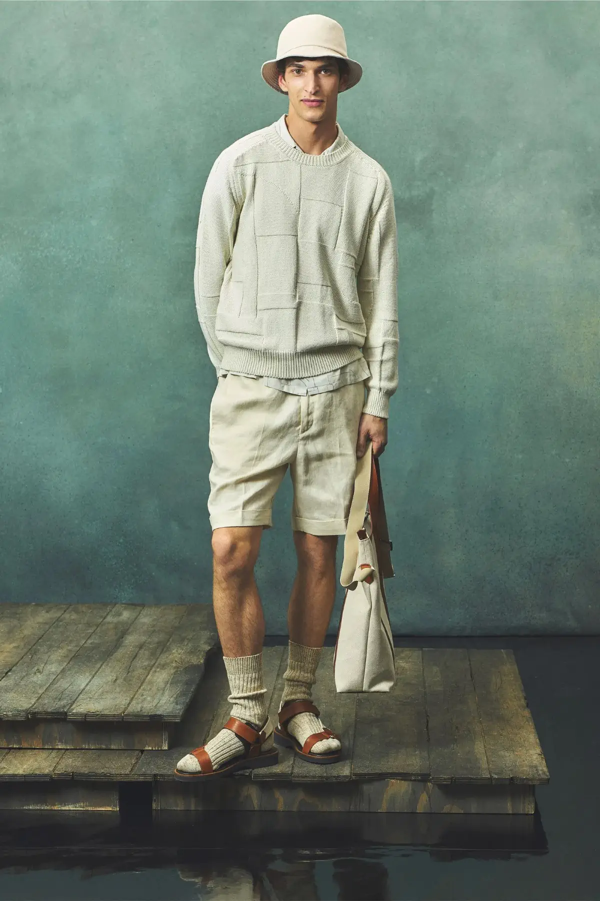 Canali dévoile une collection Printemps 2025 sereine, imprégnée d'héritage et conçue pour la vie moderne