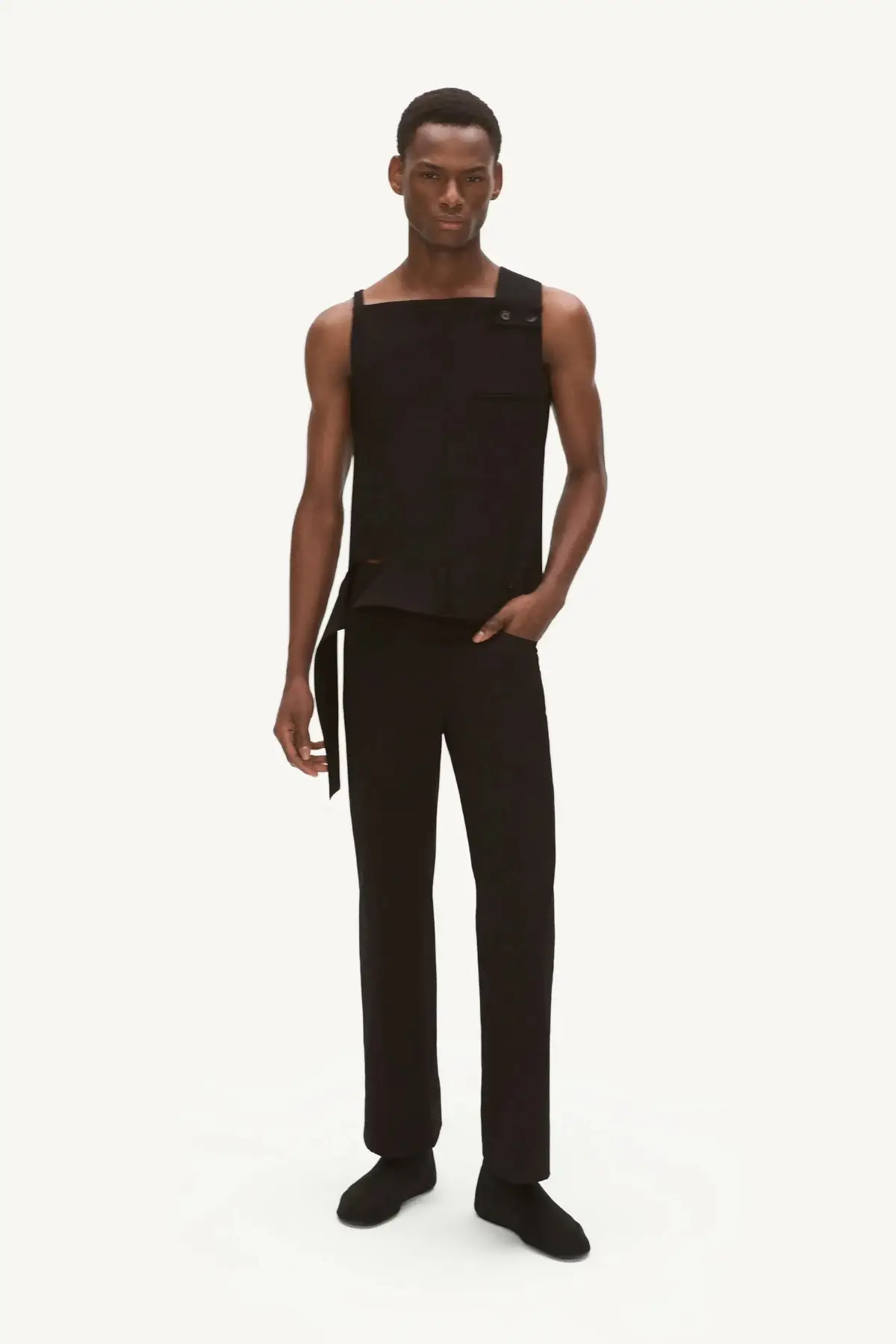 courrèges Printemps 2025, une évasion ensoleillée de la morosité parisienne