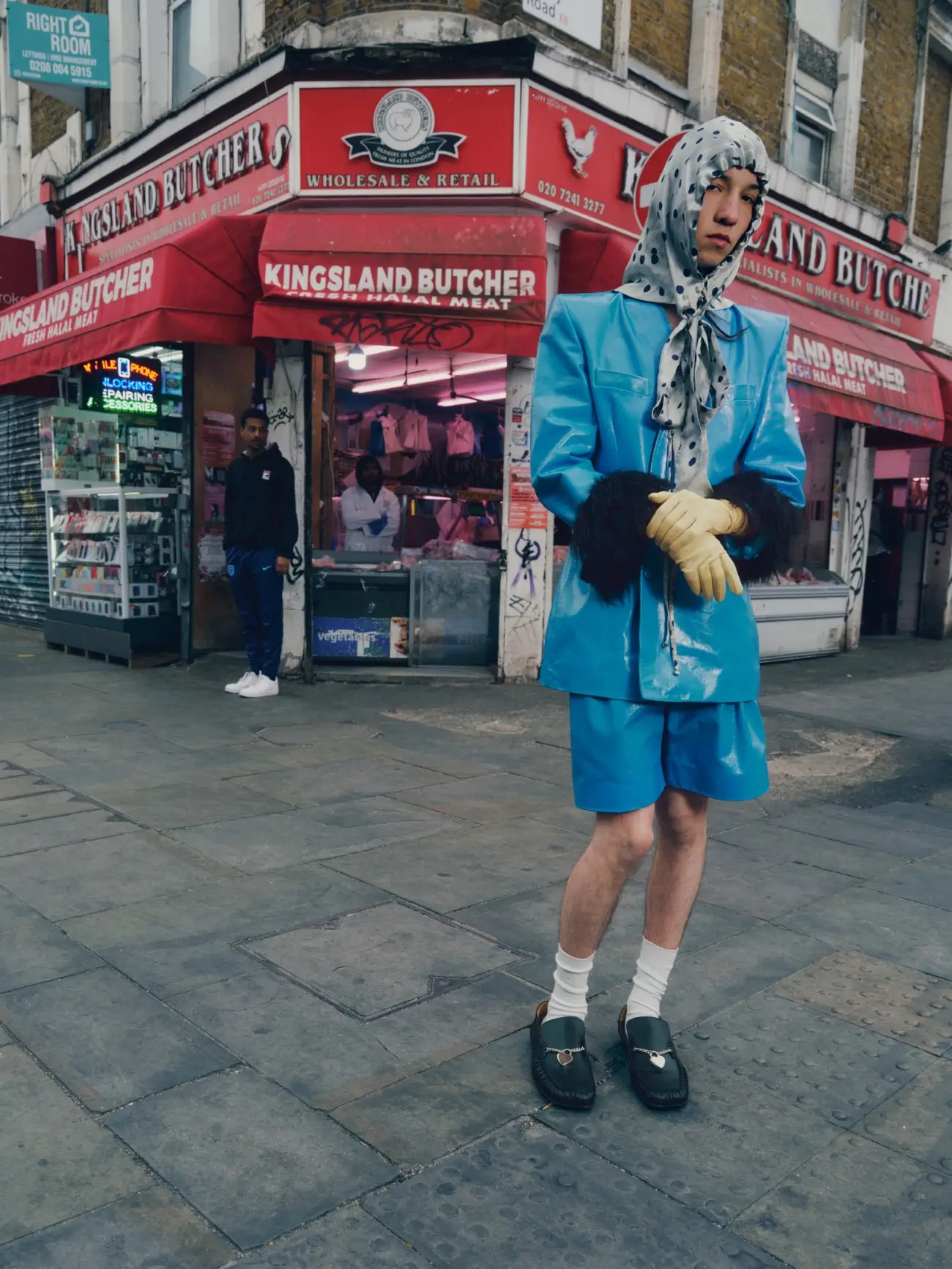 La collection Printemps 2025 d'EGONLAB, une exploration de la familiarité et de la fraîcheur inspirée de Londres