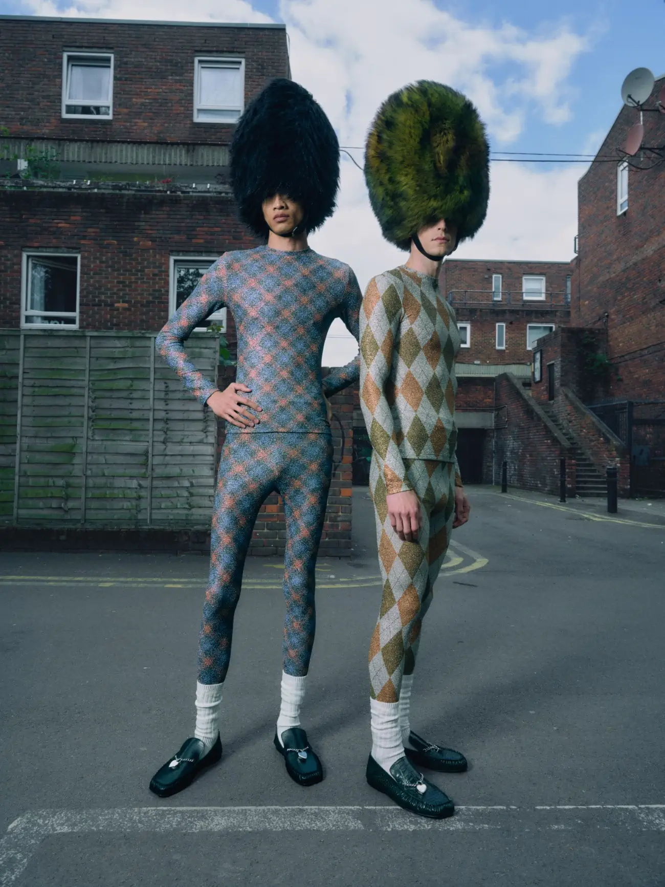 La collection Printemps 2025 d'EGONLAB, une exploration de la familiarité et de la fraîcheur inspirée de Londres