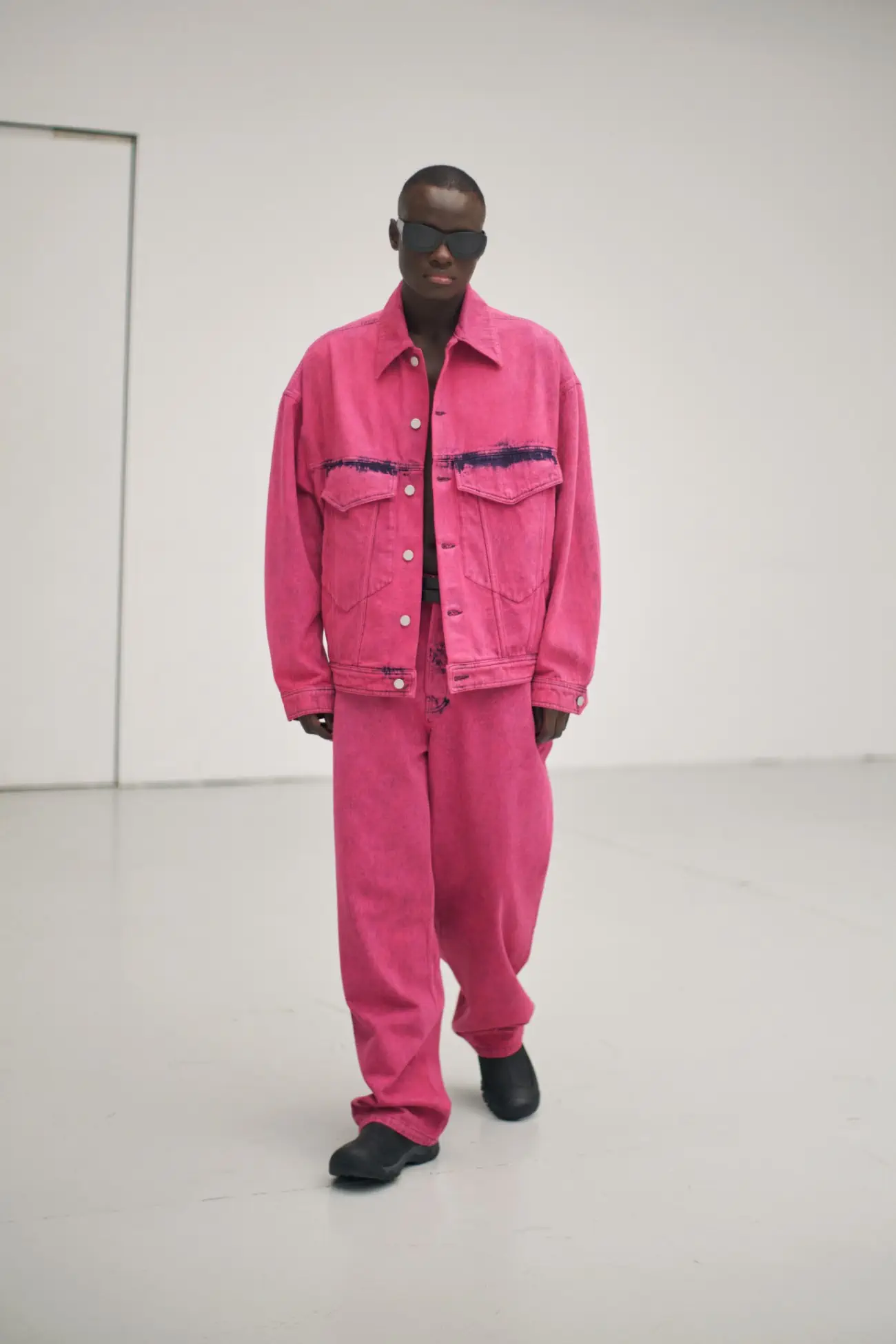 Études Studio Spring 2025, une célébration de l'esprit artistique et de la vie quotidienne