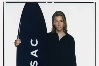 La collection Printemps 2025 de Fursac s'inspire du surf chic français