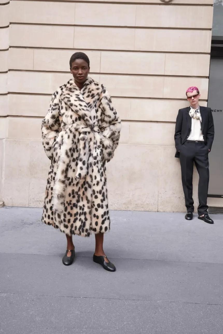 Collection Croisière 2025 de Givenchy, un regard parisien sur le cool britannique