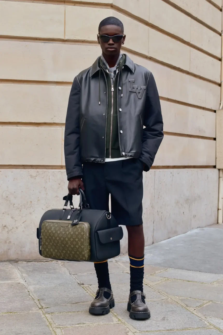 Avec la collection Croisière 2025 de Louis Vuitton, Pharrell libère des toutous espiègles et des tenues raffinées