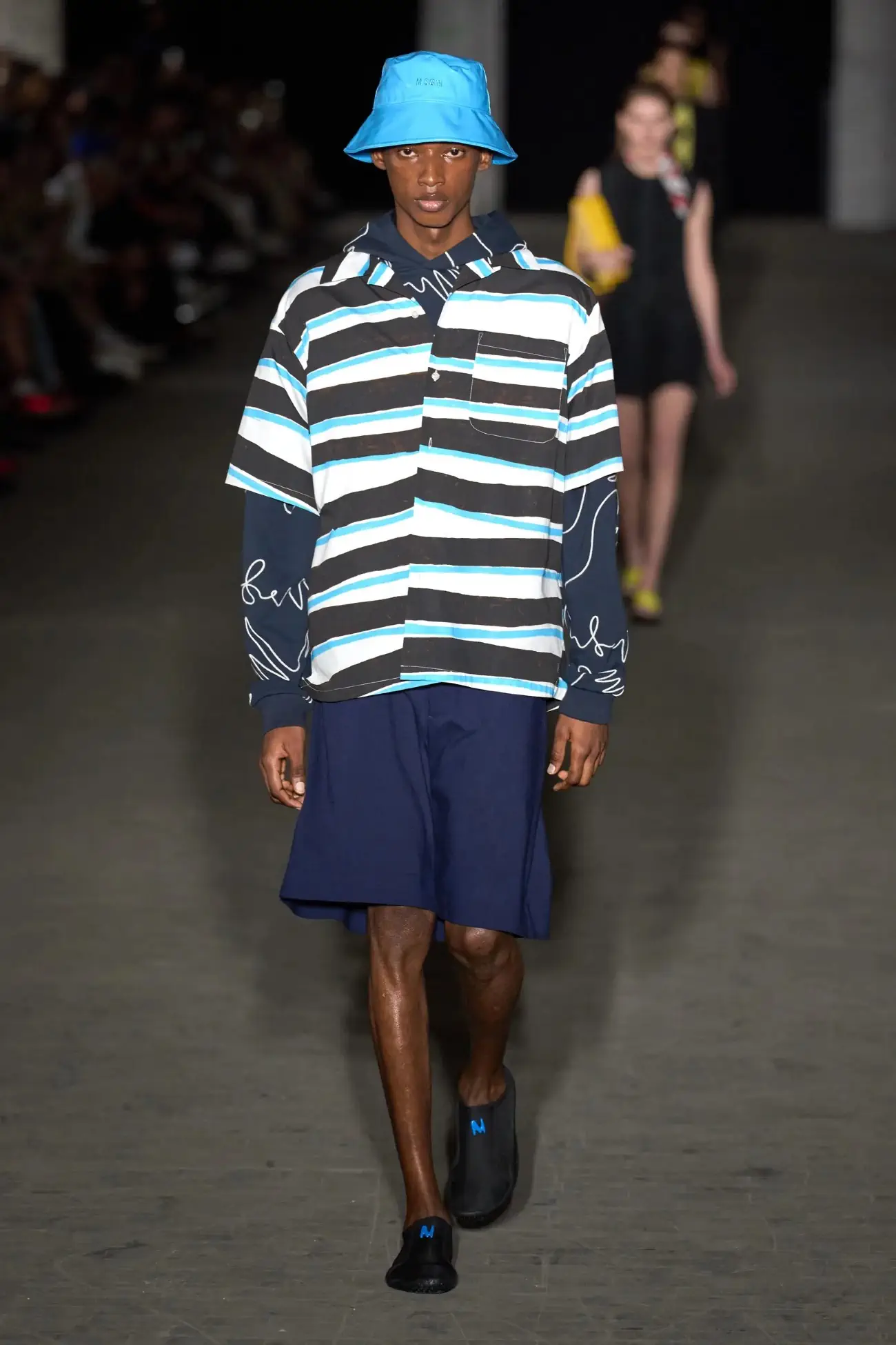 MSGM Spring 2025, Un coup de soleil qui donne de l'énergie à la Semaine de la mode masculine de Milan