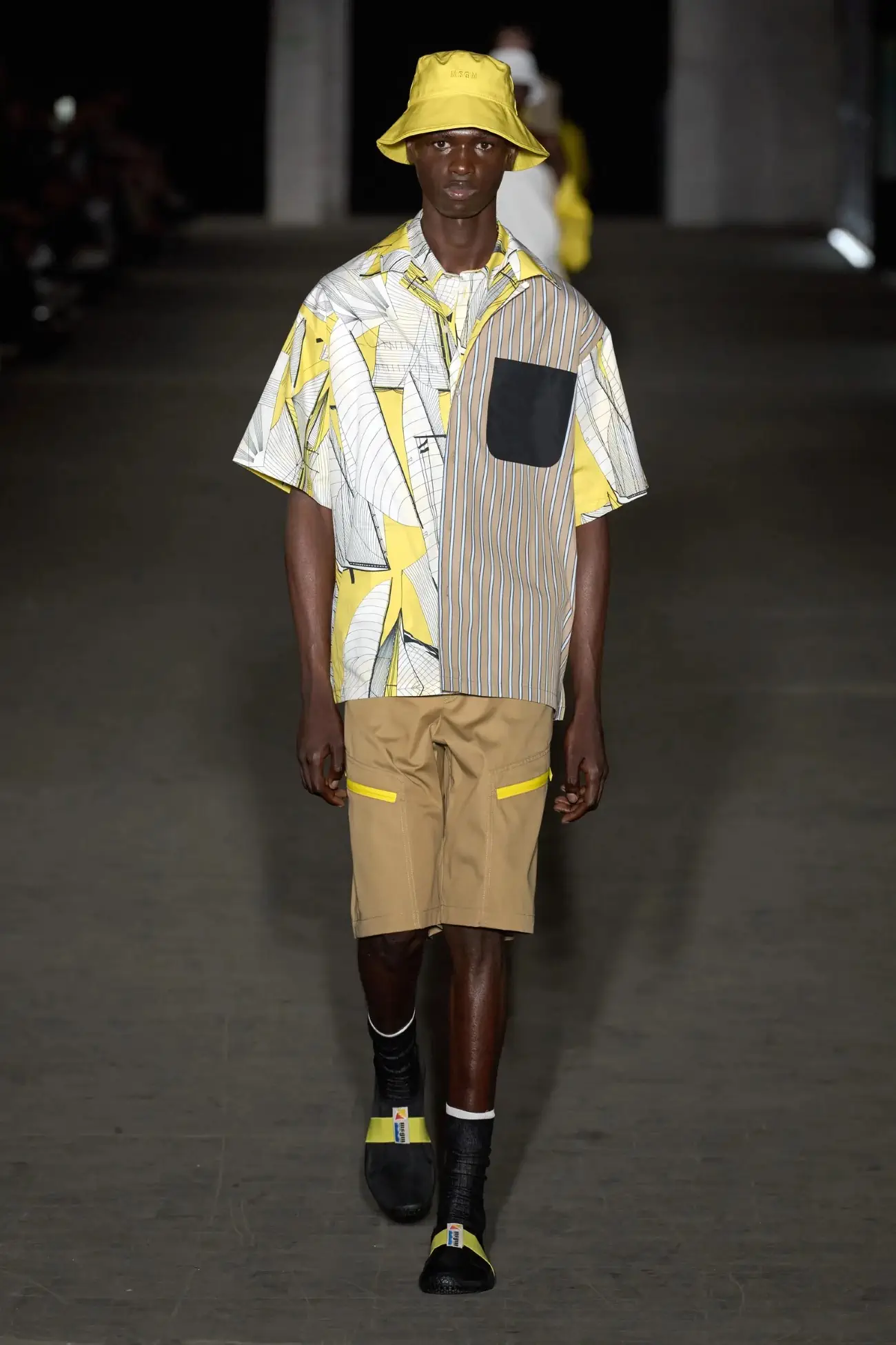MSGM Spring 2025, Un coup de soleil qui donne de l'énergie à la Semaine de la mode masculine de Milan