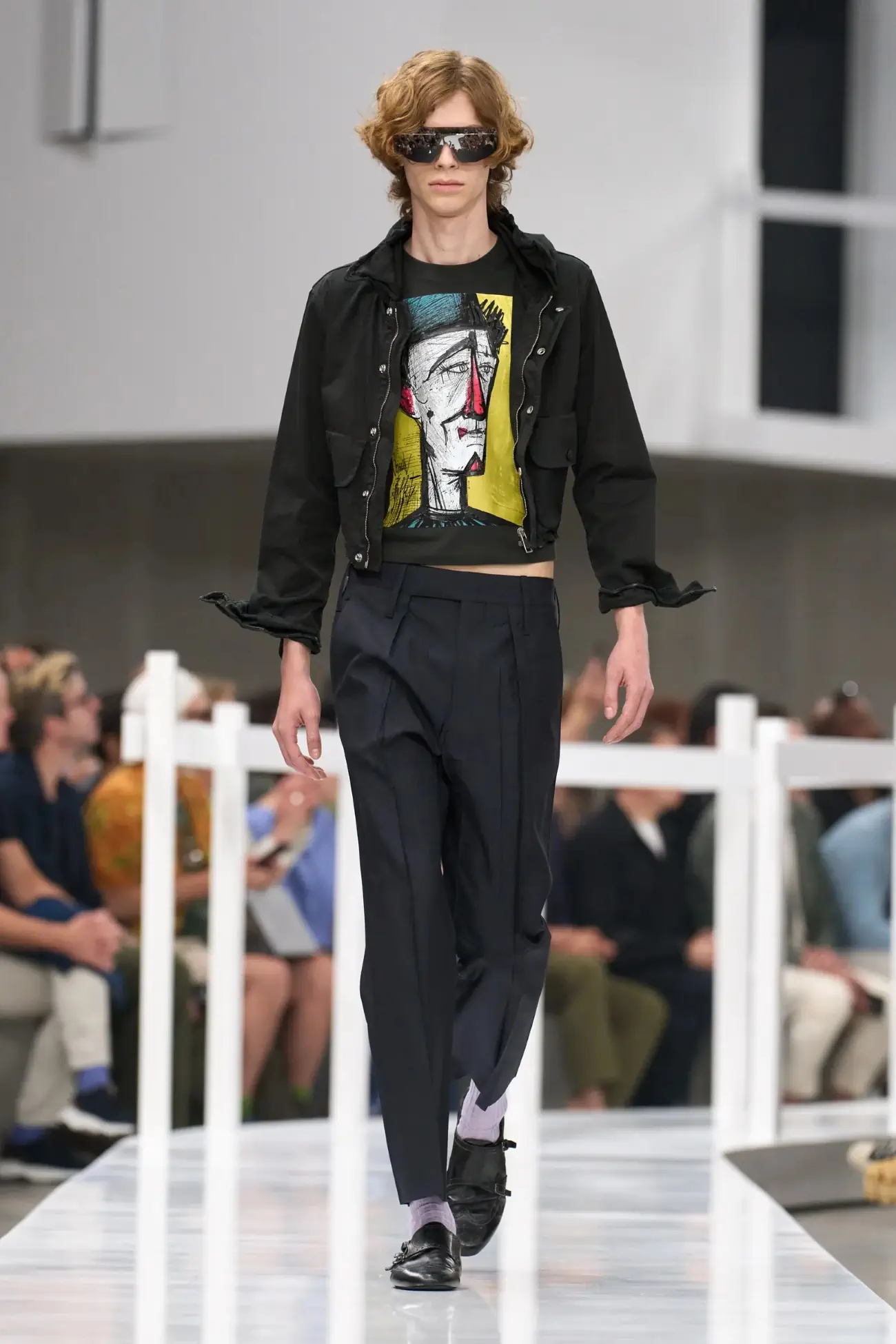 PRADA Printemps 2025, un voyage dans le passé
