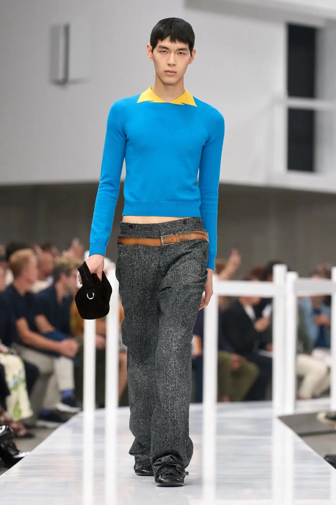 PRADA Printemps 2025, un voyage dans le passé