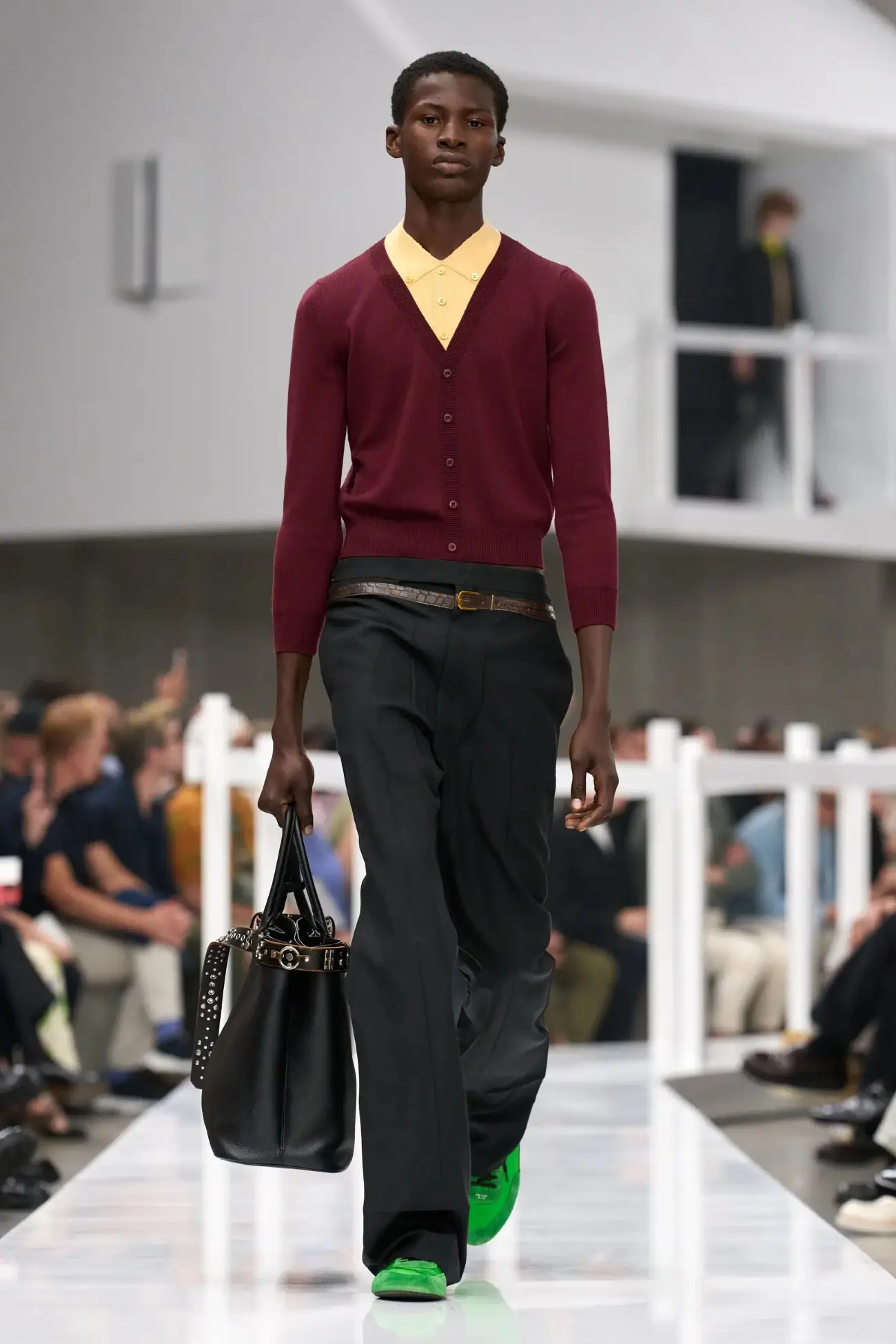 PRADA Printemps 2025, un voyage dans le passé