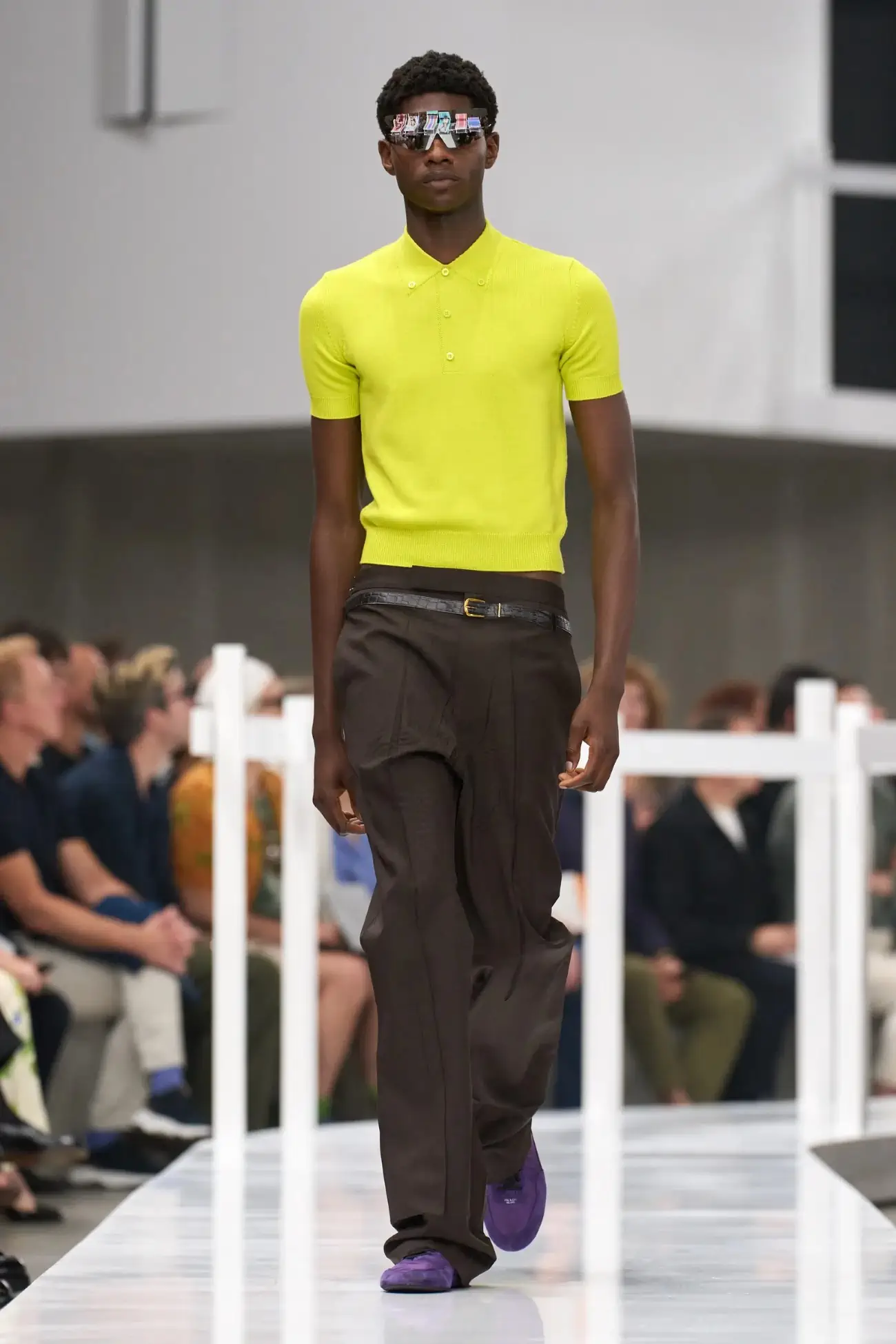 PRADA Printemps 2025, un voyage dans le passé
