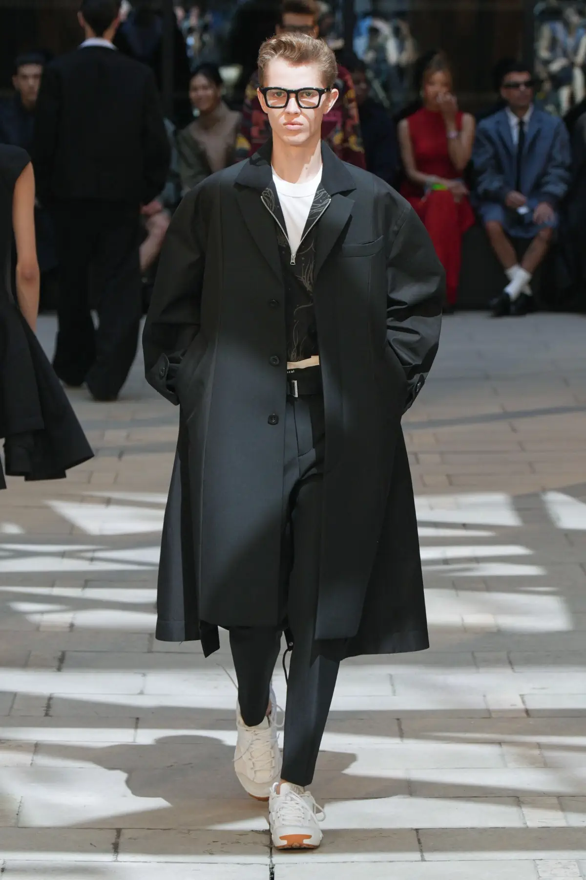 Chitose Abe associe esprit rebelle et cool classique pour la collection Sacai Printemps 2025