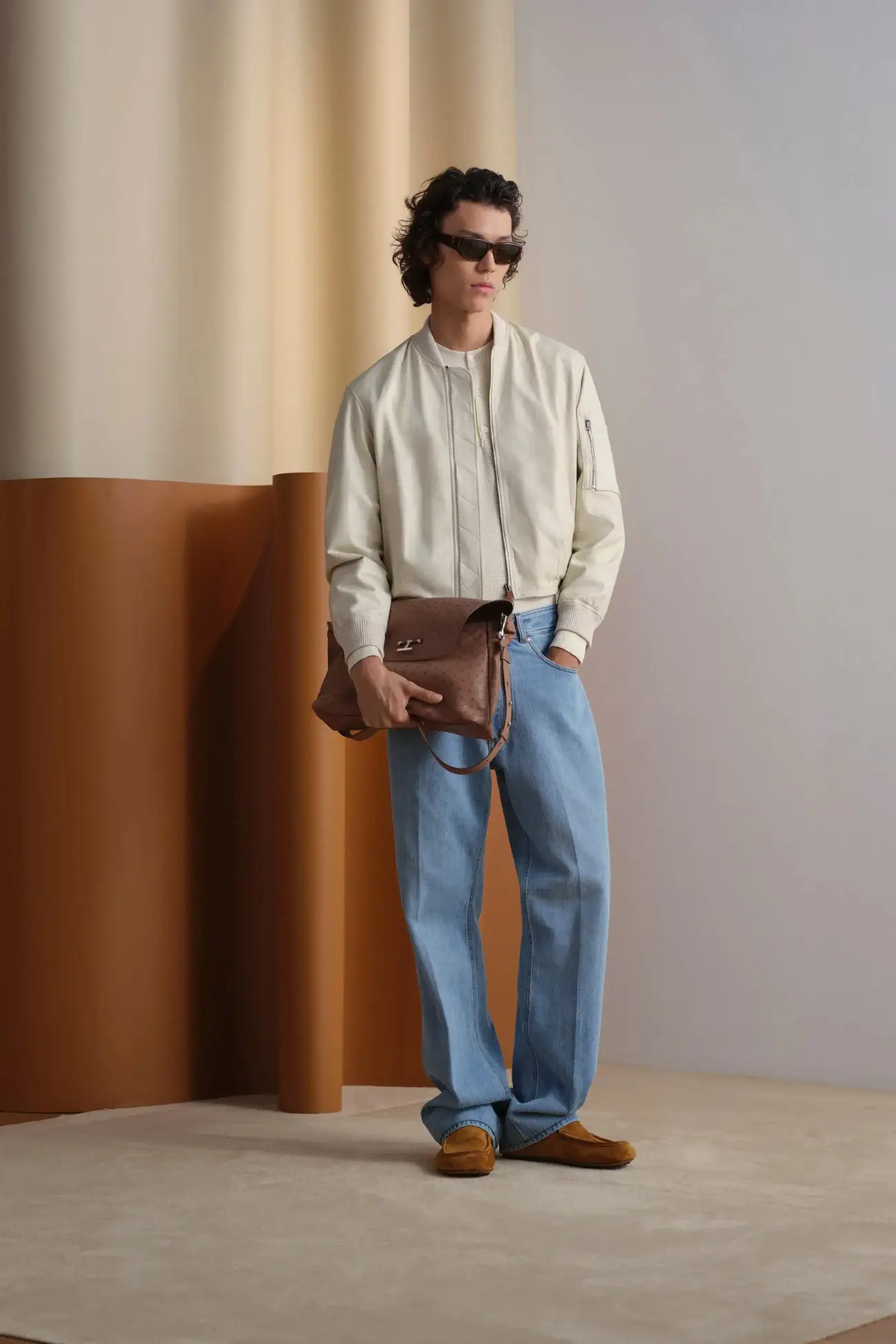 Collection TOD'S Printemps 2025, une célébration de l'artisanat sous un jour moderne
