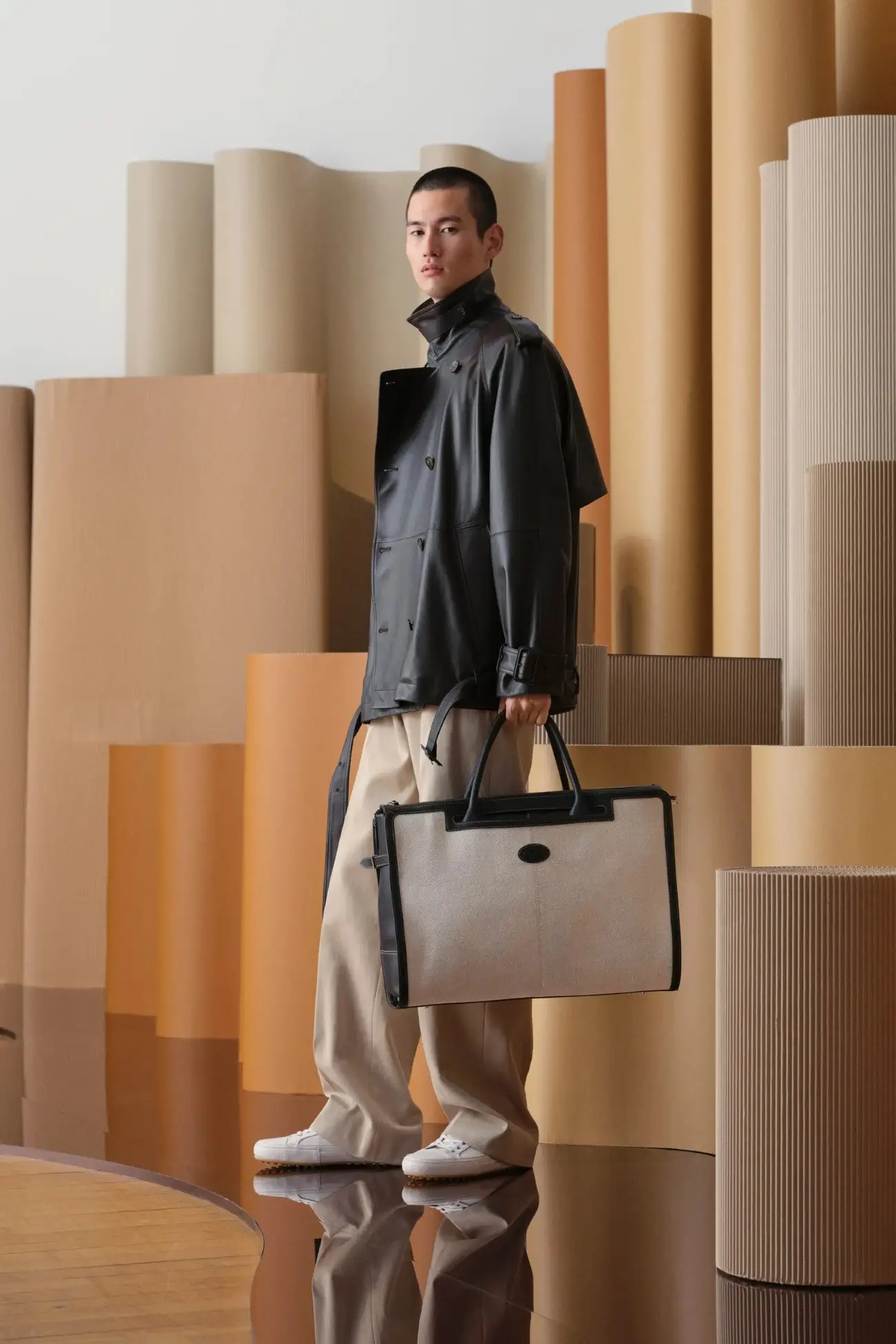 Collection TOD'S Printemps 2025, une célébration de l'artisanat sous un jour moderne