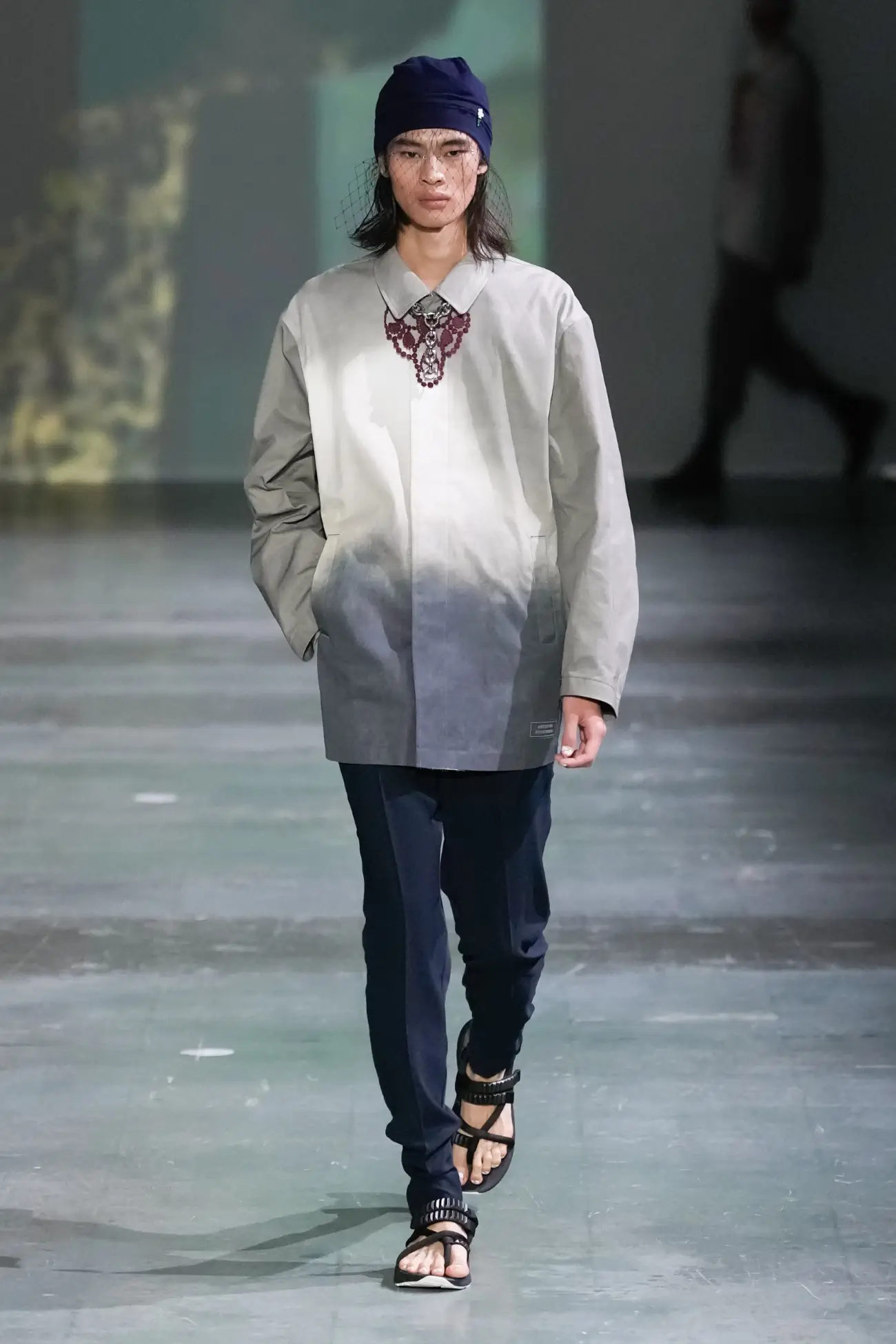 UNDERCOVER de Jun Takahashi s'envole avec une collection Printemps 2025 sans frontières