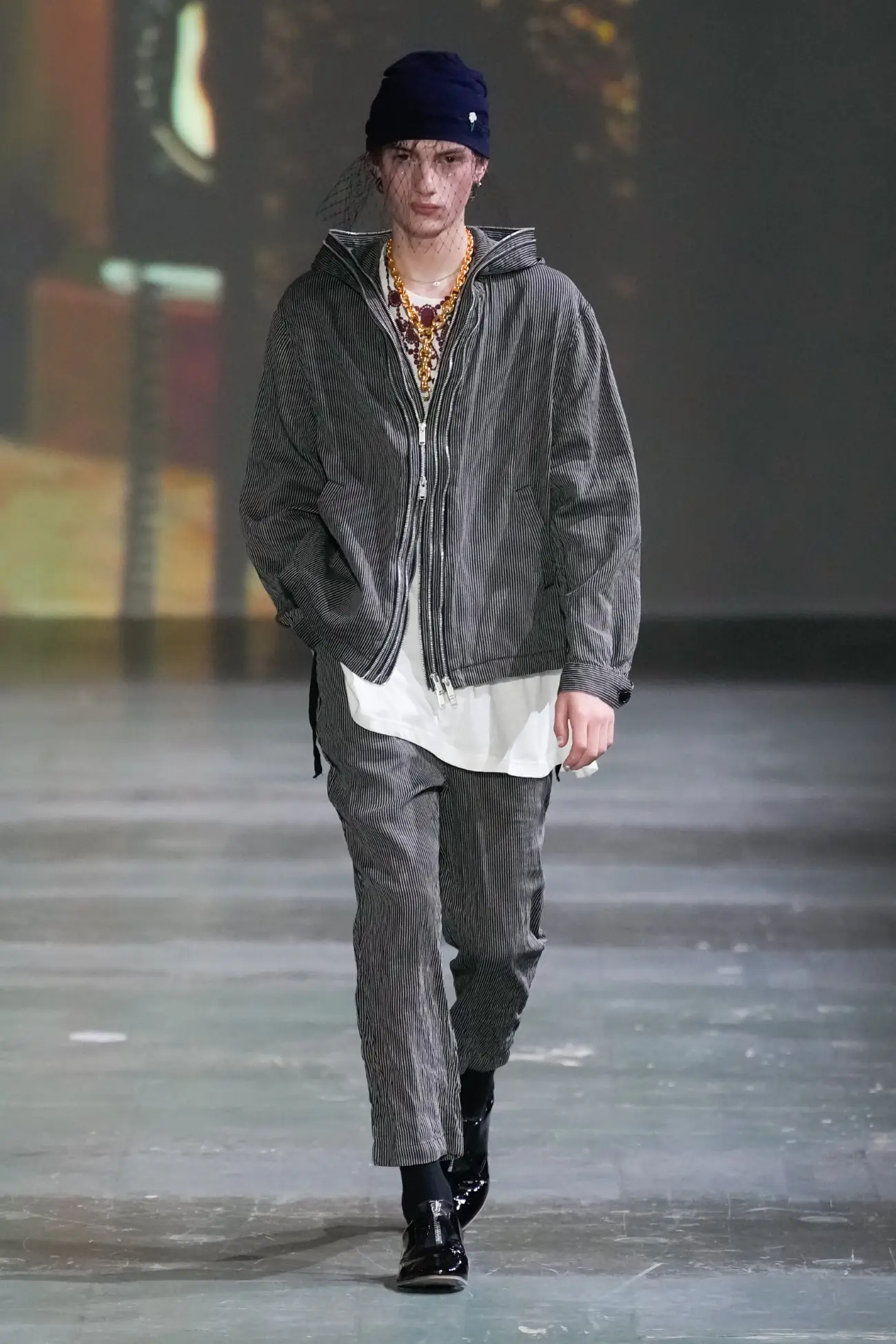 UNDERCOVER de Jun Takahashi s'envole avec une collection Printemps 2025 sans frontières