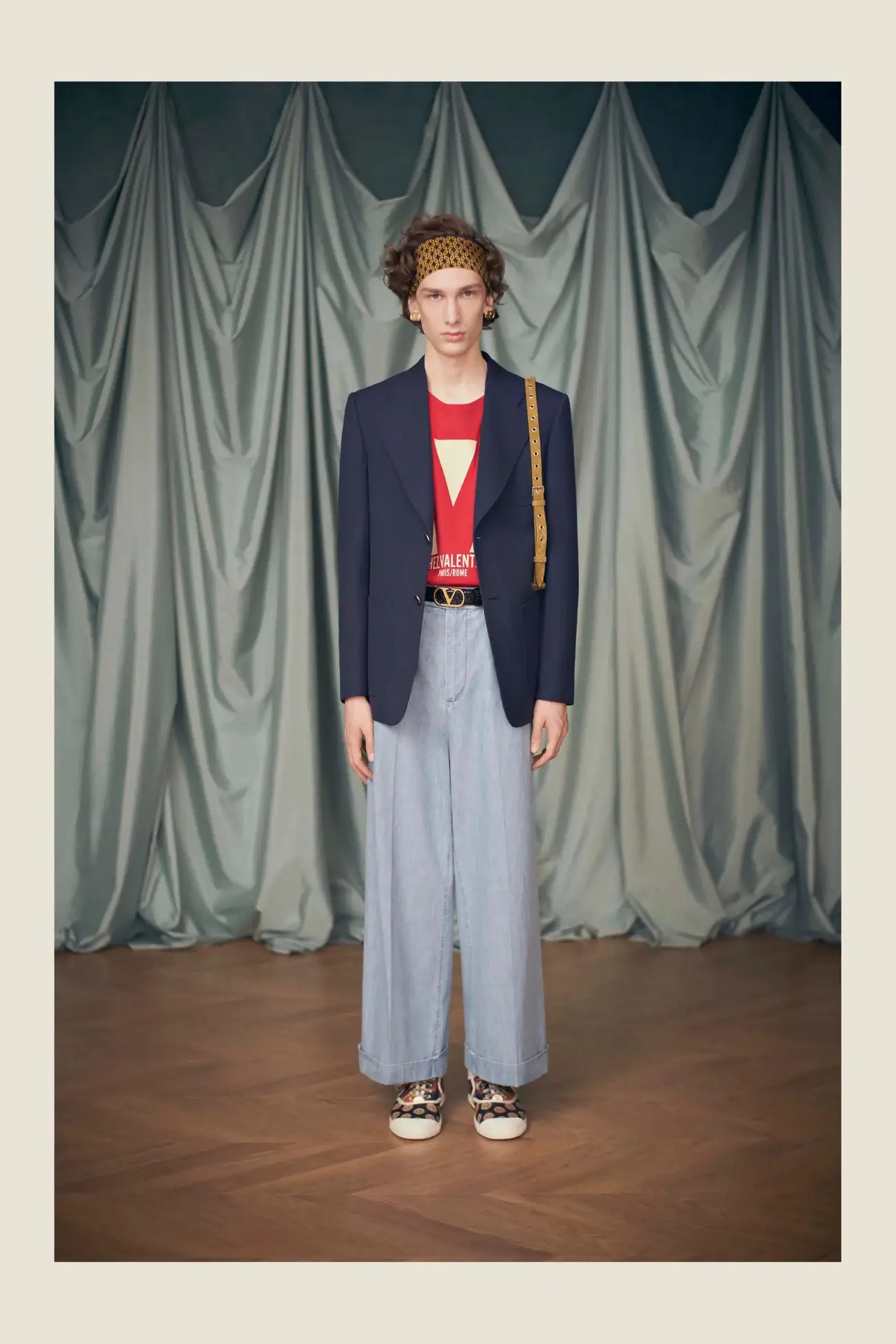 “Avant les Débuts” de Valentino, l'éblouissante collection Croisière 2025 d'Alessandro Michele