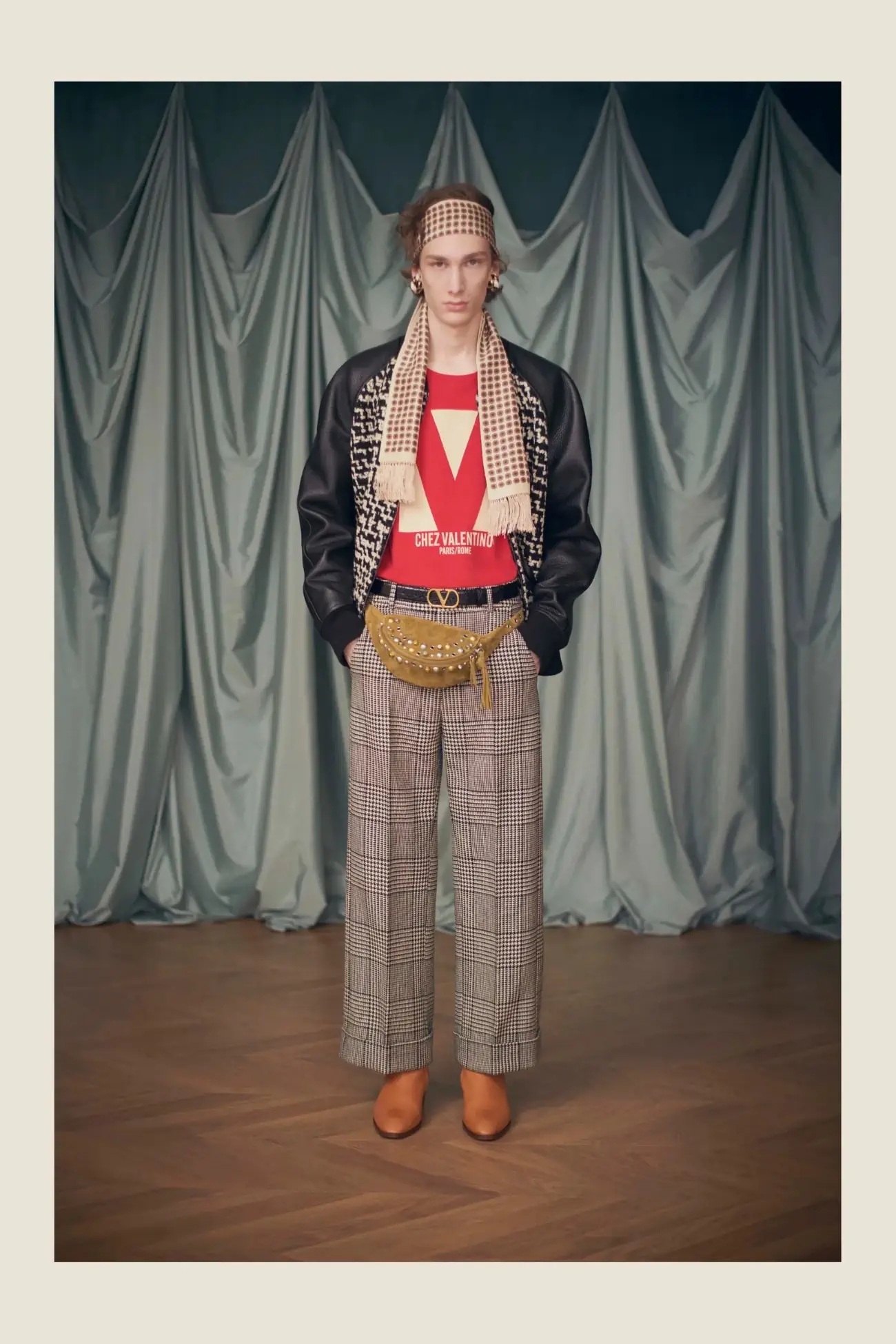 “Avant les Débuts” de Valentino, l'éblouissante collection Croisière 2025 d'Alessandro Michele