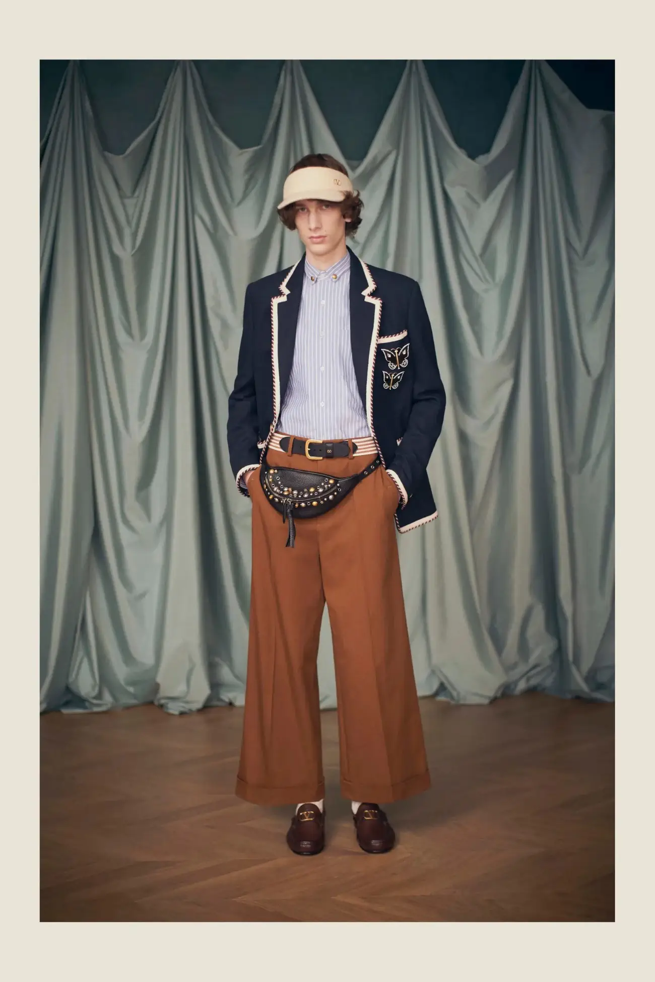 “Avant les Débuts” de Valentino, l'éblouissante collection Croisière 2025 d'Alessandro Michele